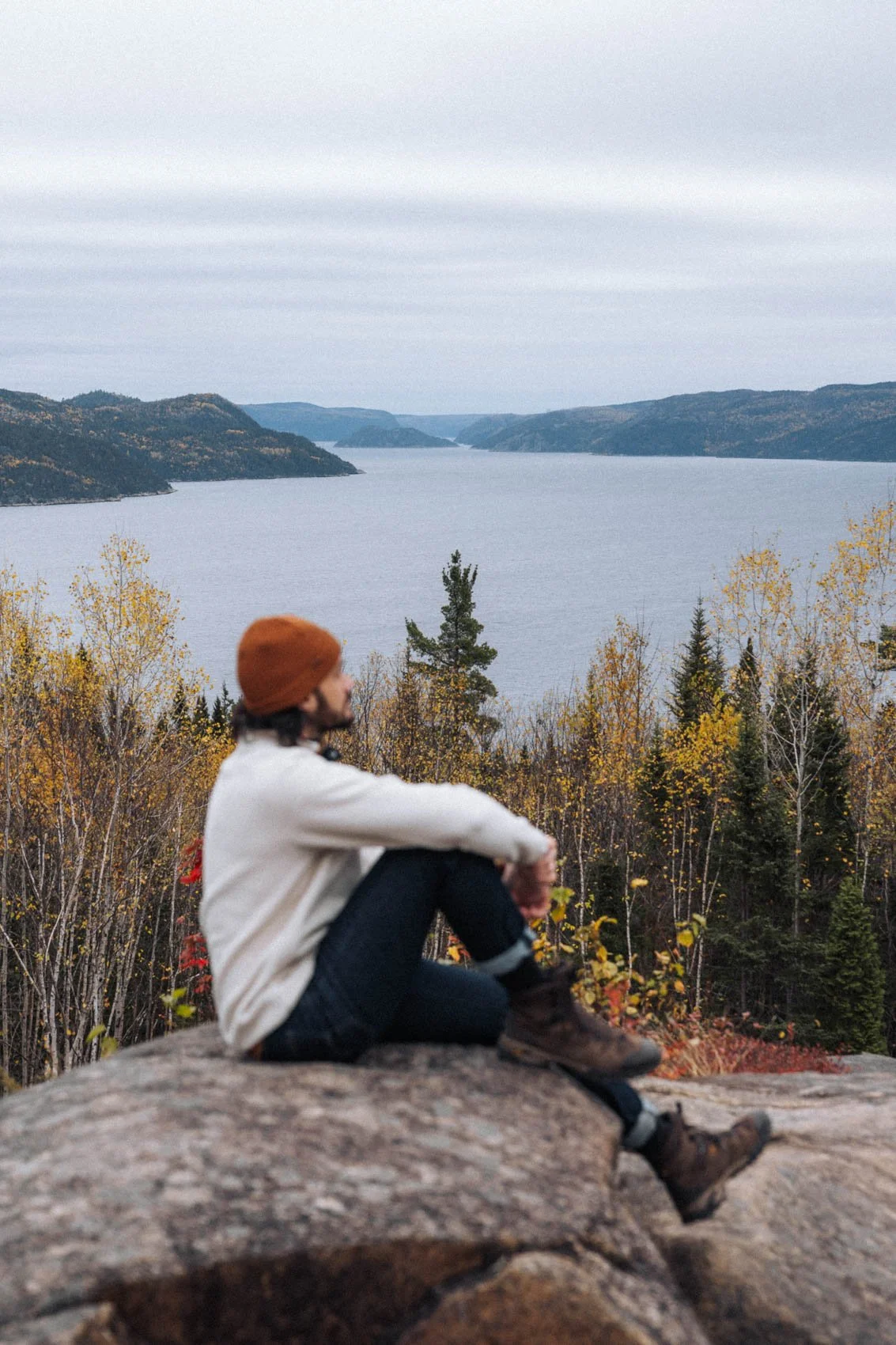 Itinéraire road trip Québec Automne parc national fjord saguenay anse de tabatière vue