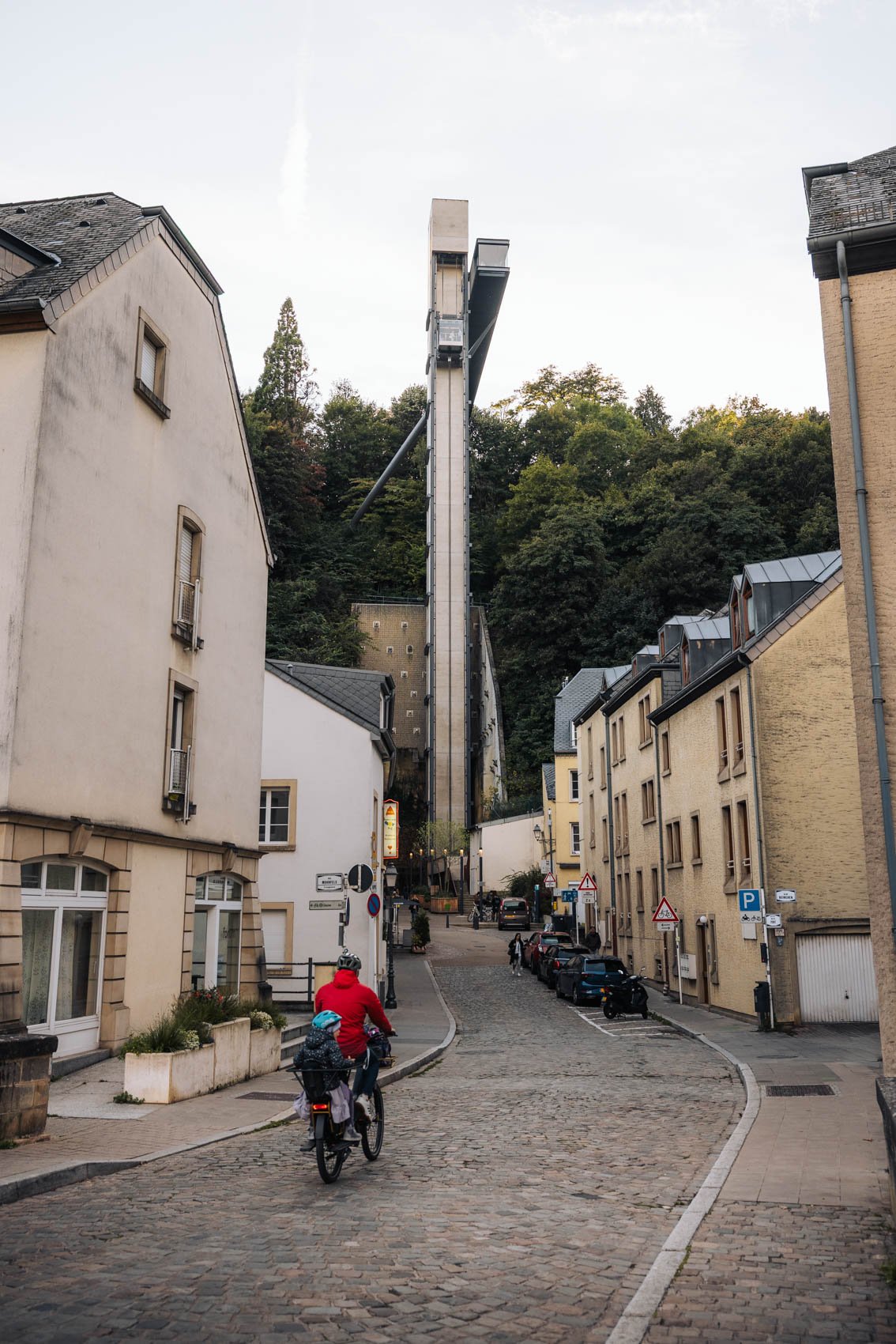 visiter Luxembourg ville haute basse ascenseur panoramique verre