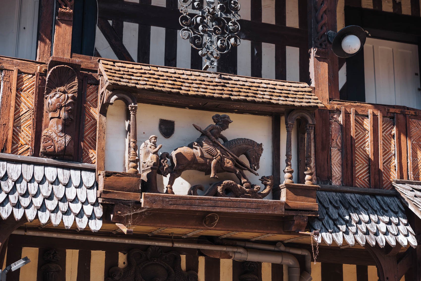 Week end Normandie Pays Auge Dives sur Mer village art guillaume le conquérant sculpture