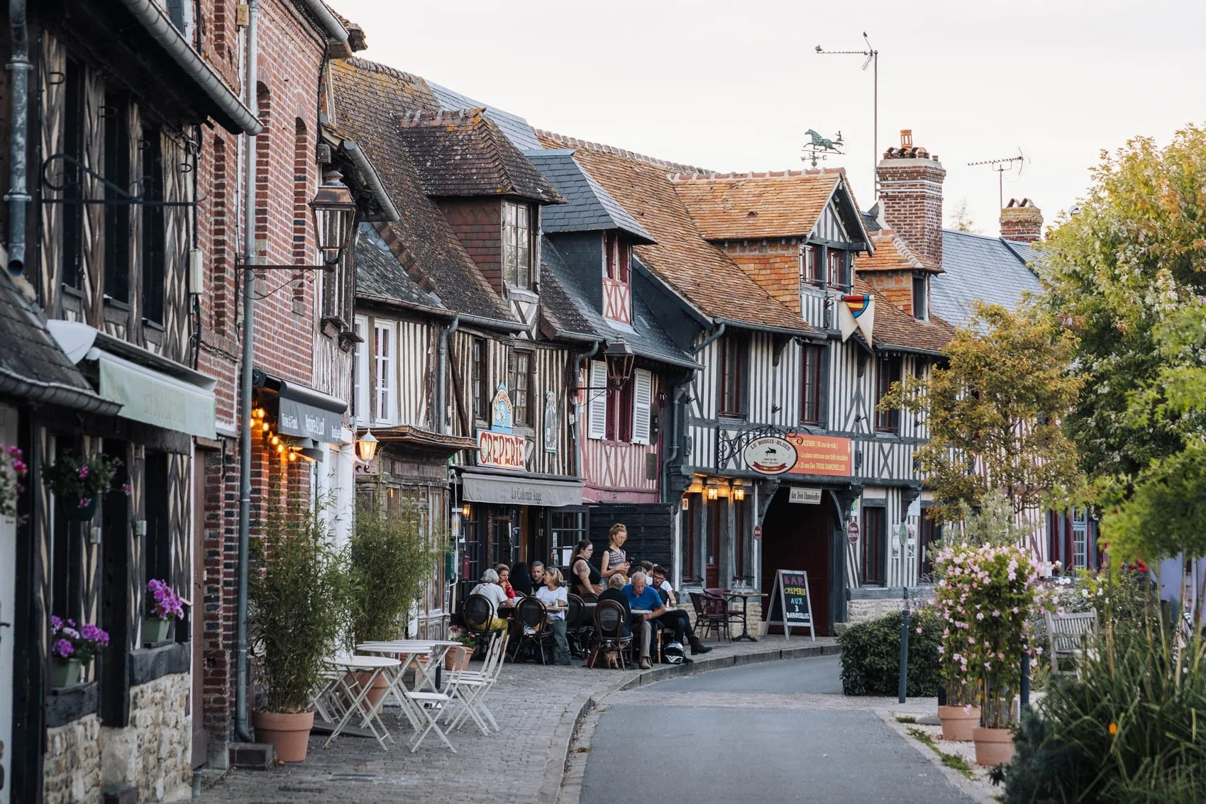 Week end Normandie Pays Auge Beuvron village maison colombages restaurants
