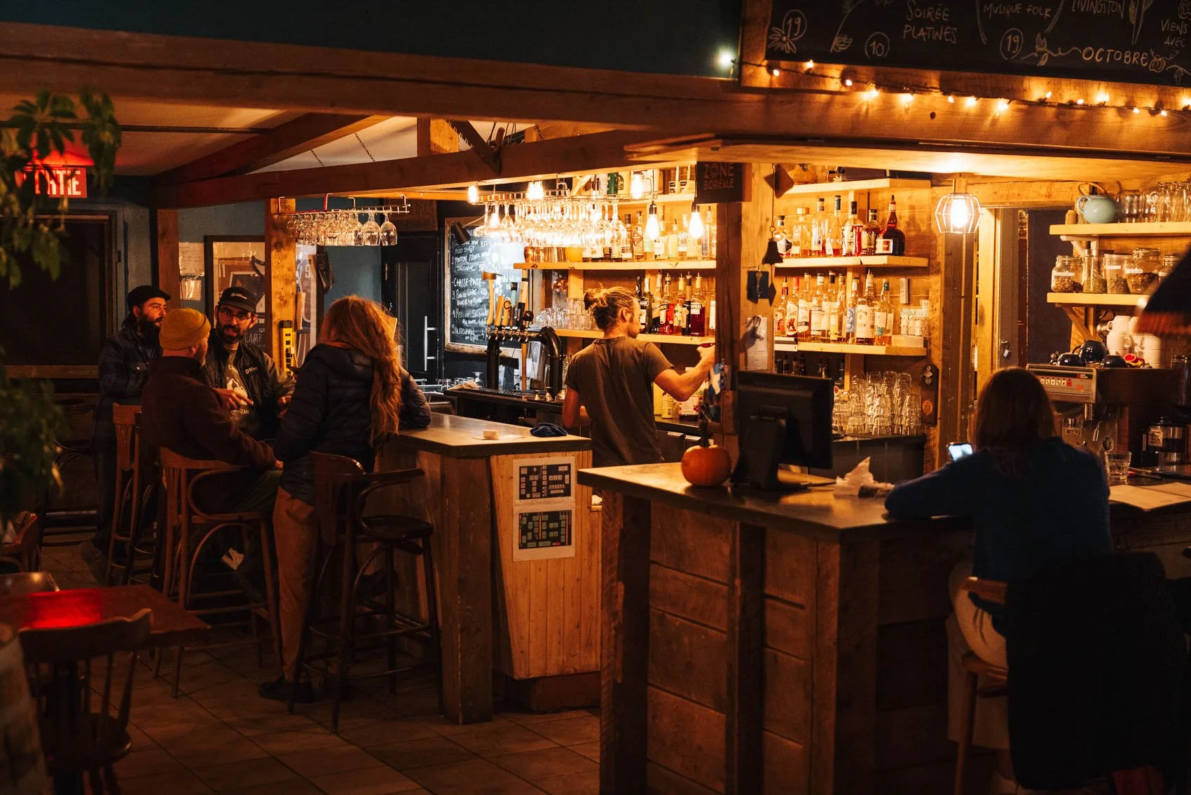 Itinéraire road trip Québec Automne parc national fjord saguenay auberge le camp de base