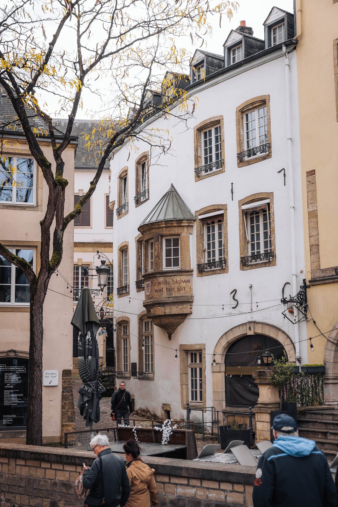 visiter Luxembourg ville haute façade centre