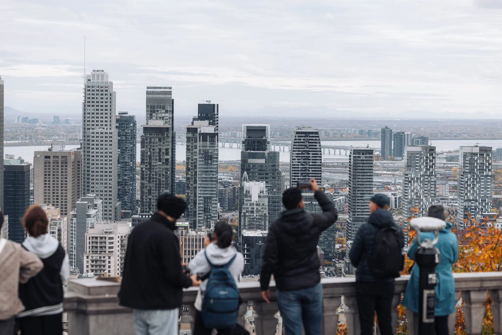 Itinéraire road trip Québec Automne Montréal Parc Mont Royal Belvédère Kondiaronk skyline ville