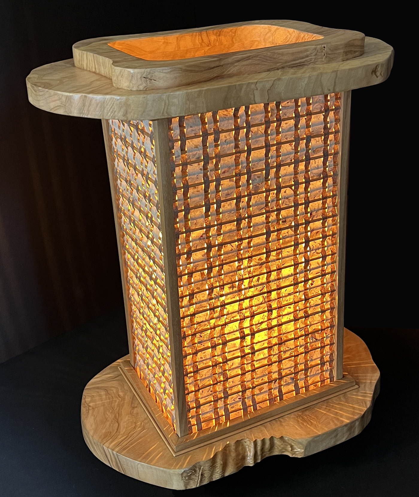 Lamp2024.1.sm.png