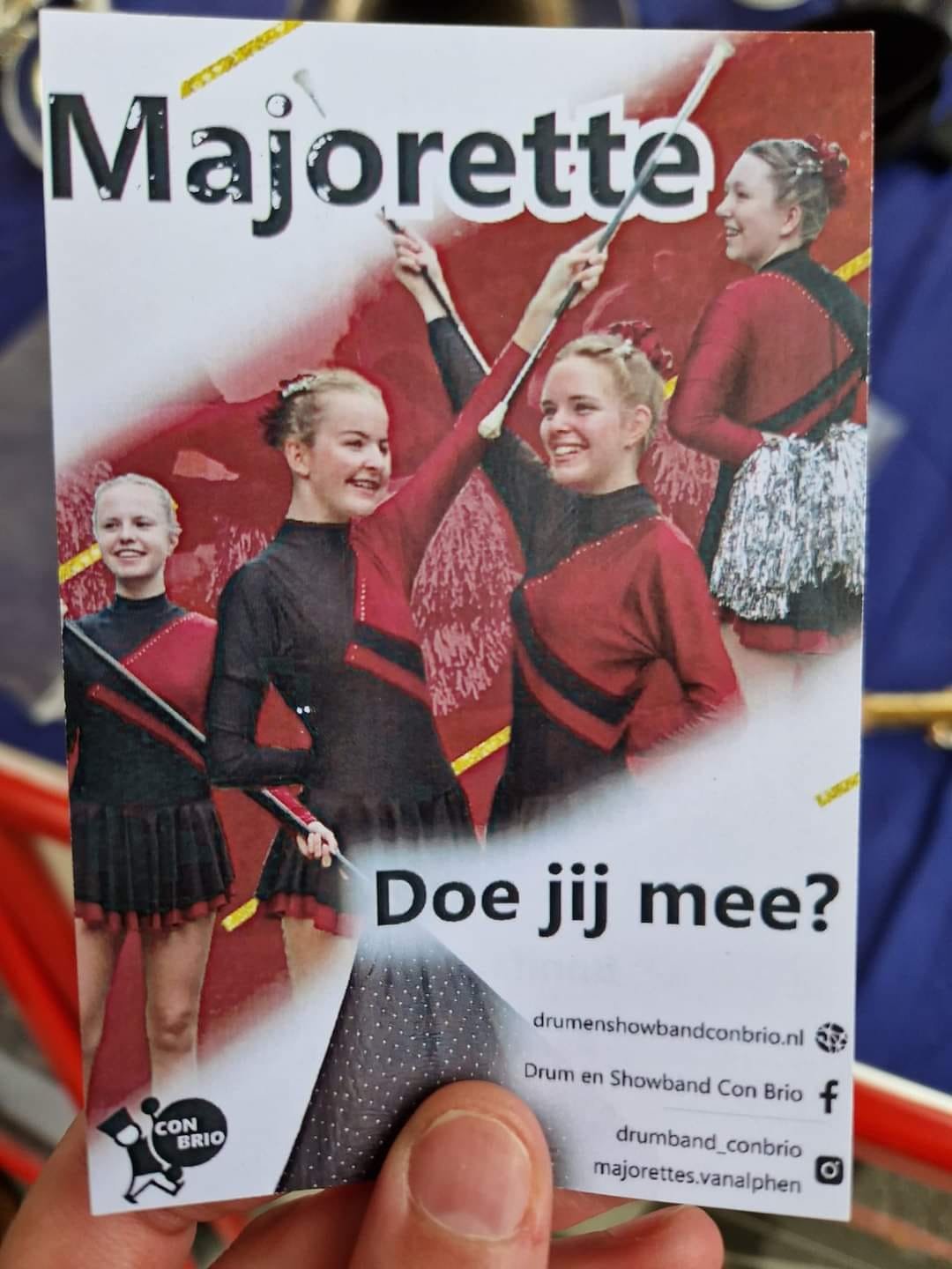 majorette 2.jpg