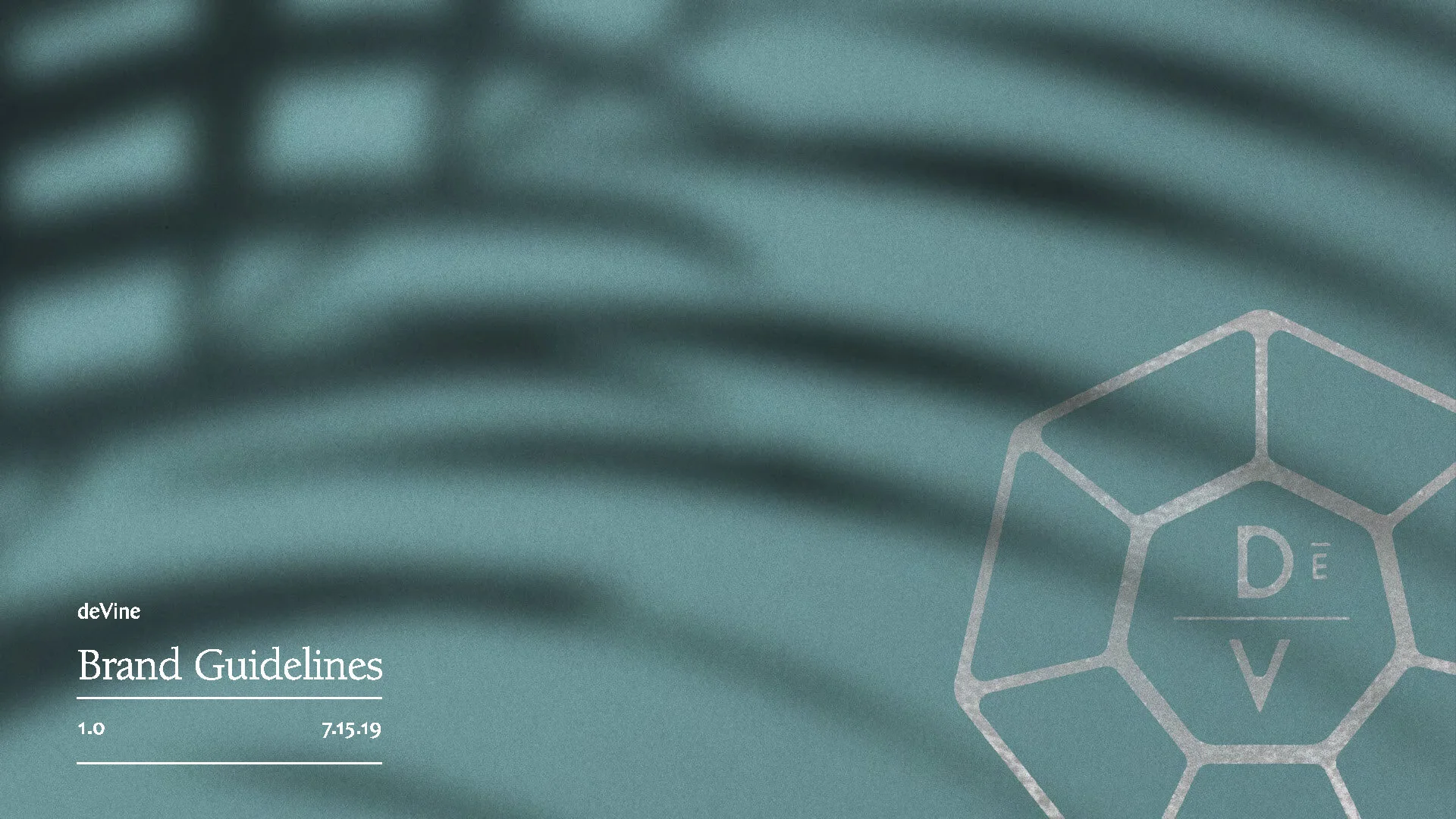 DOC_deVine_Brand_Guidelines_1.0_Page_01.jpg