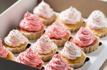 DeLeon's Delights Cupcake Banner.png