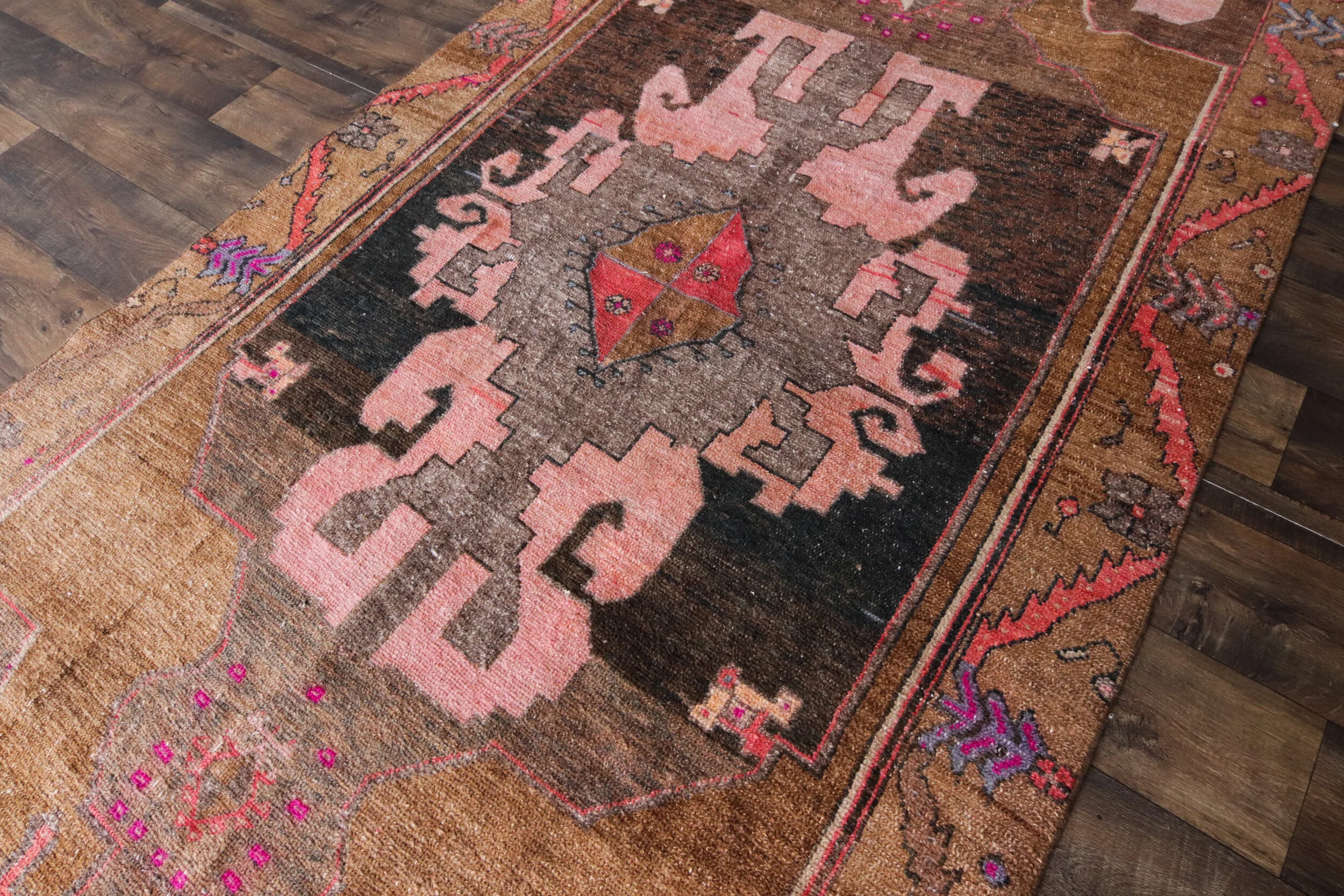 Wren (5’2” x 13’8”)