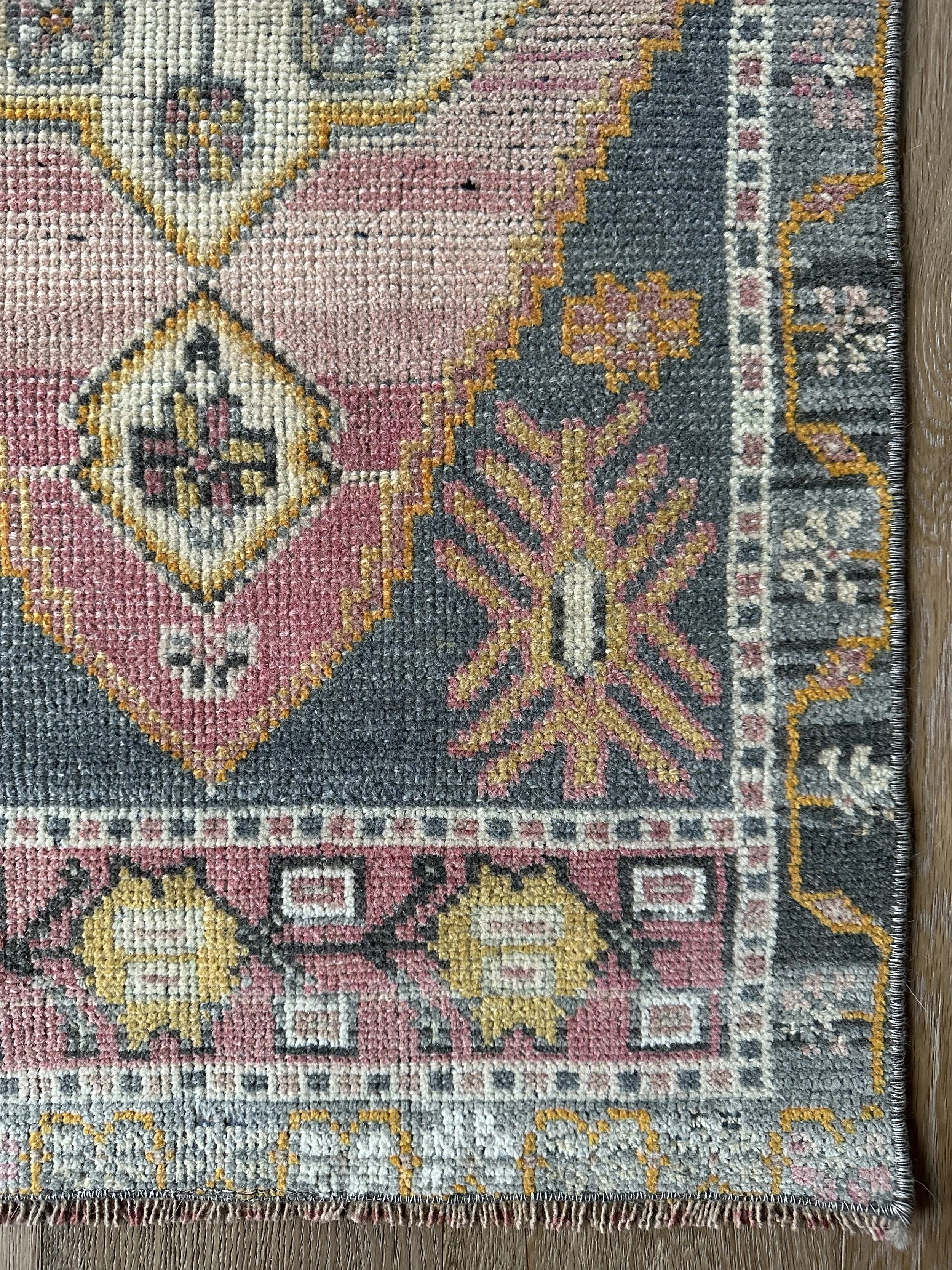 No. 111 (1’8”x3’6”)