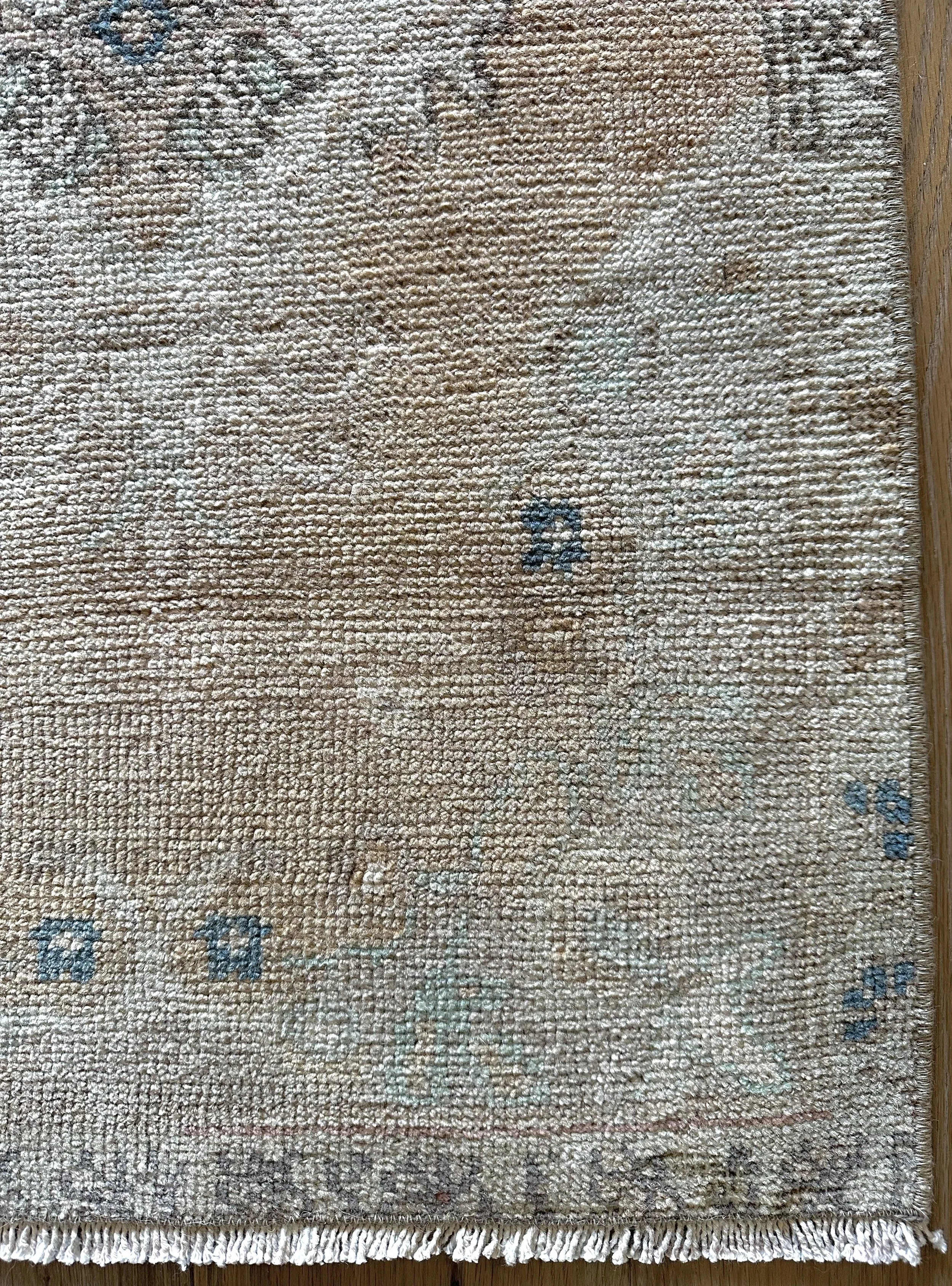 No. 049 (1’10”x3’7”)