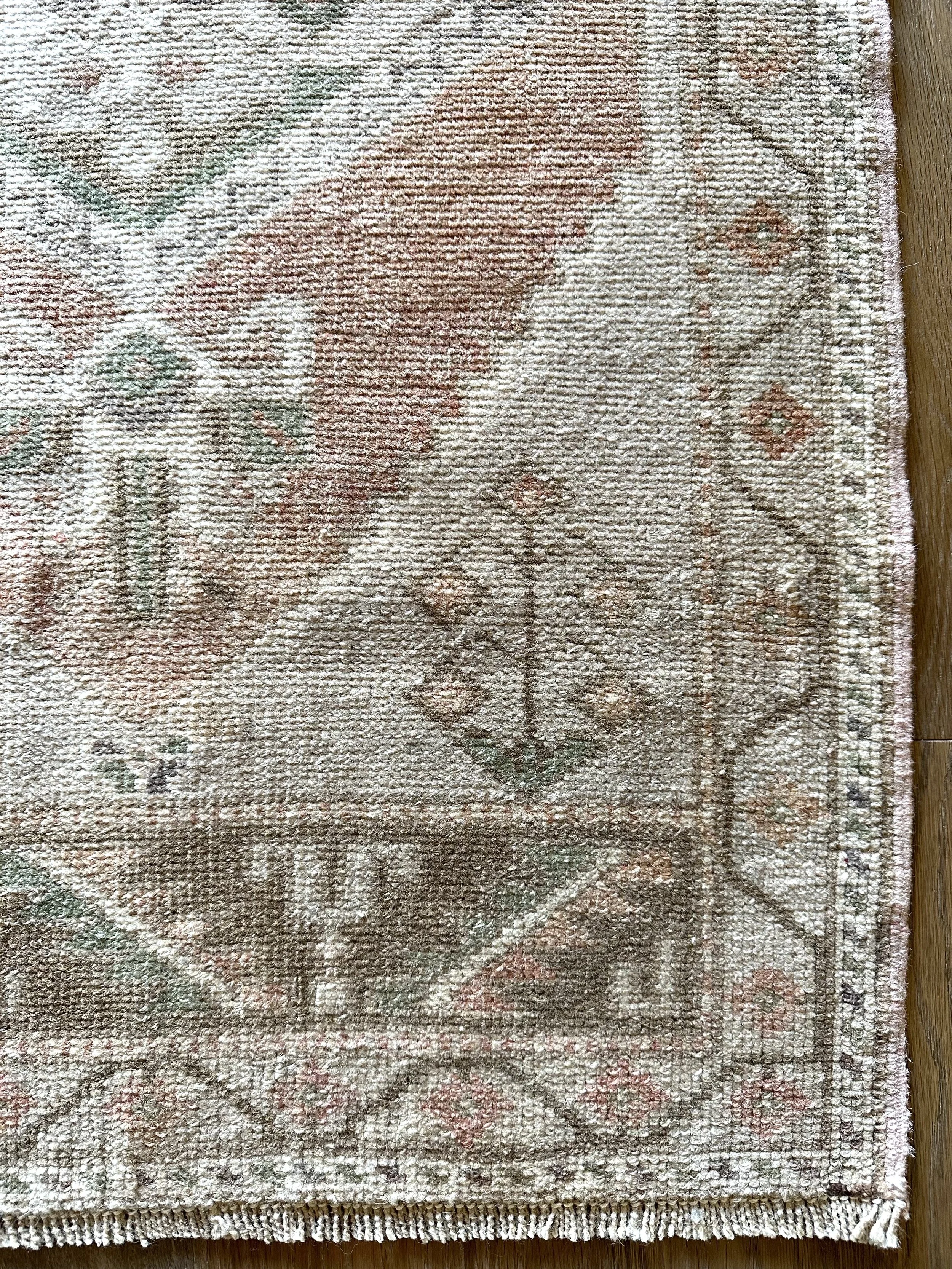 No. 377 (2’0”x3’8”)