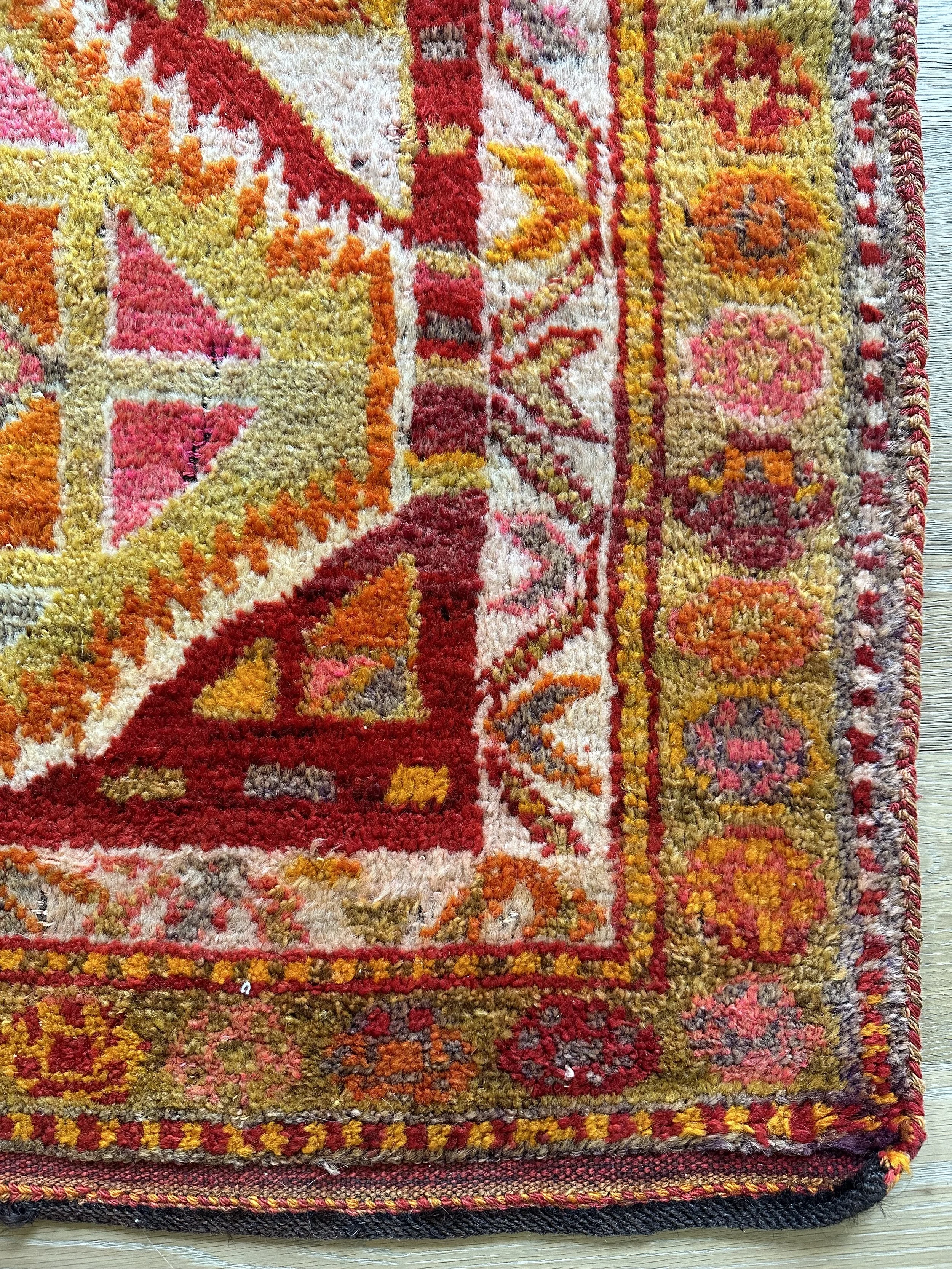 Portia (3’3”x7’7”)