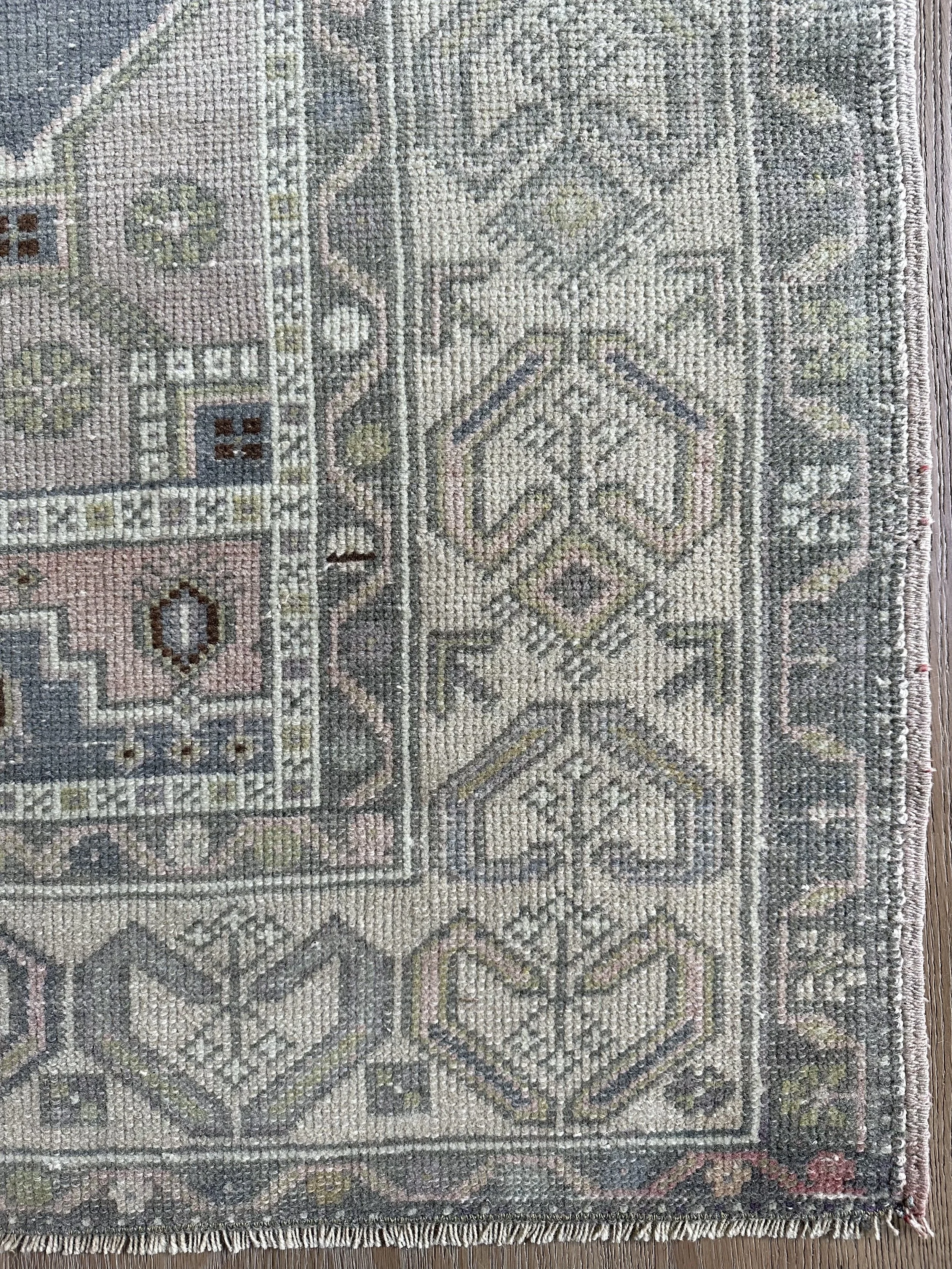 Trinity (4’1”x7’0”)