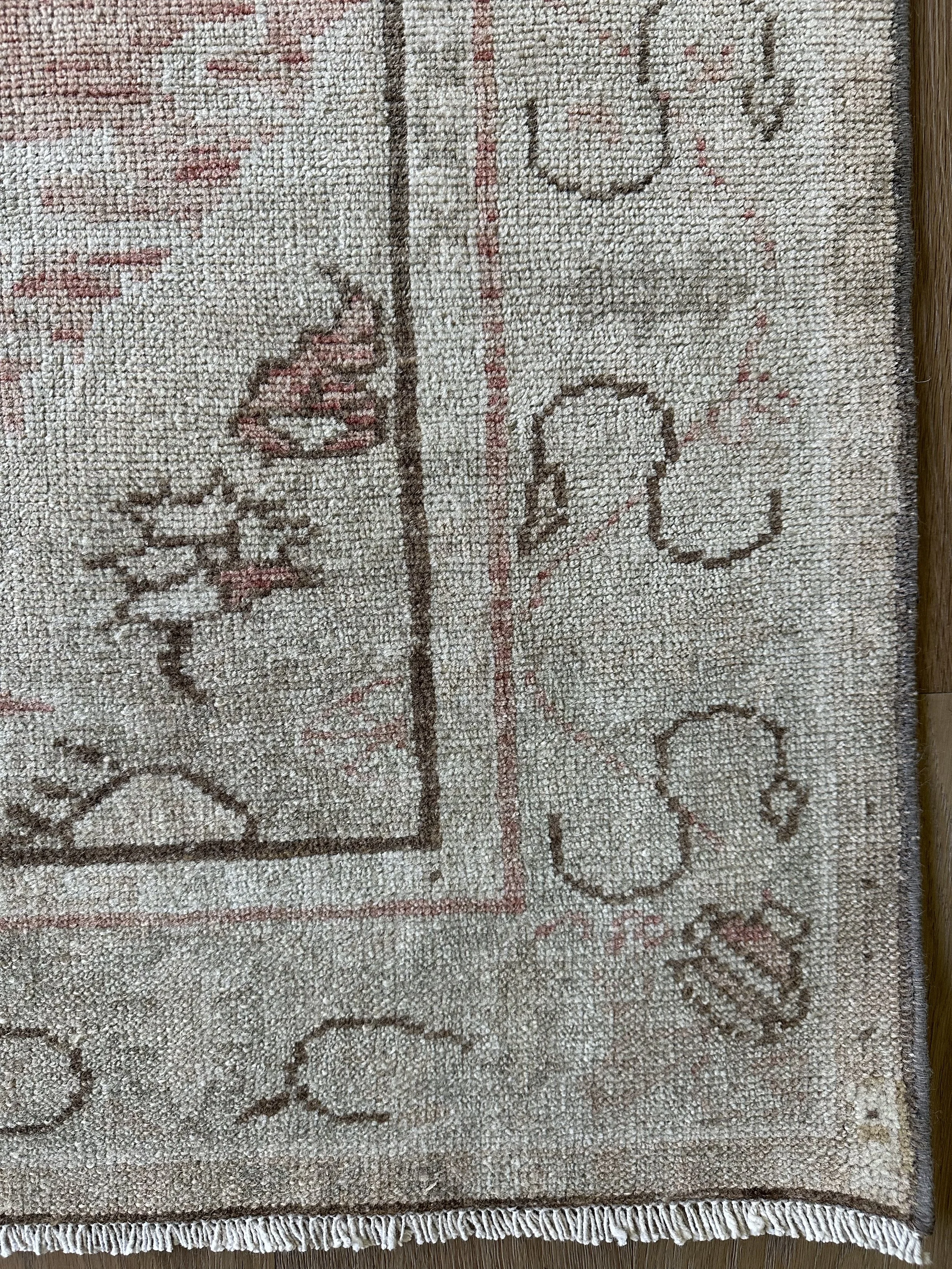 Camille (3’3”x5’4”)