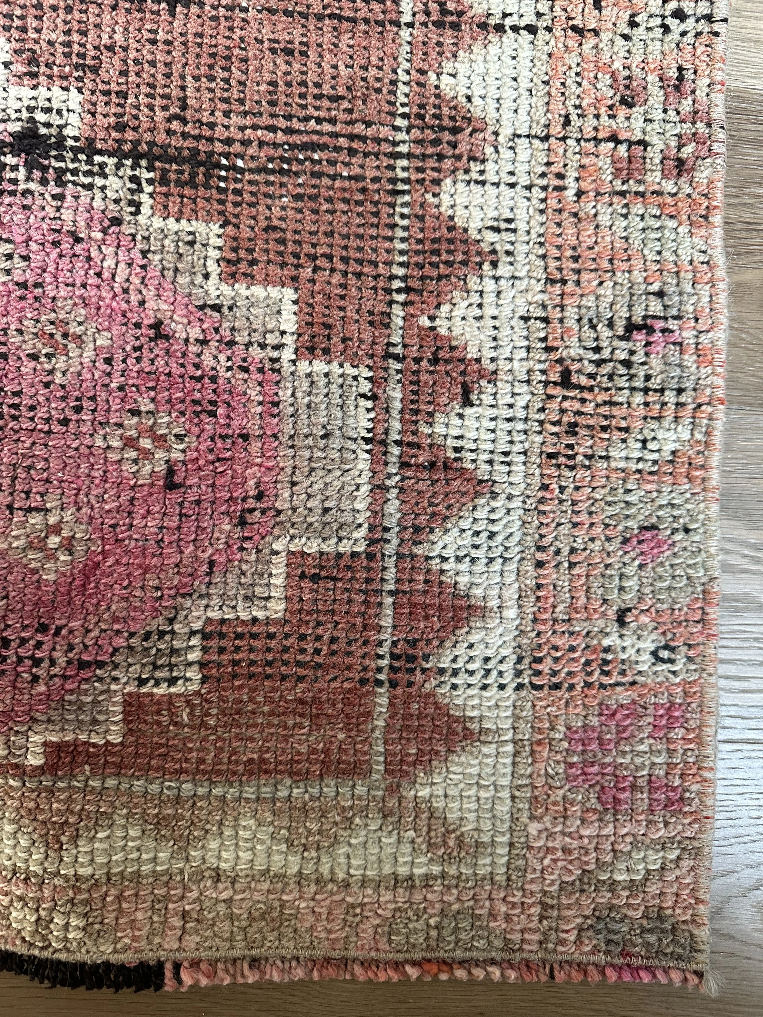 Hayden (2’8”x12’0”)