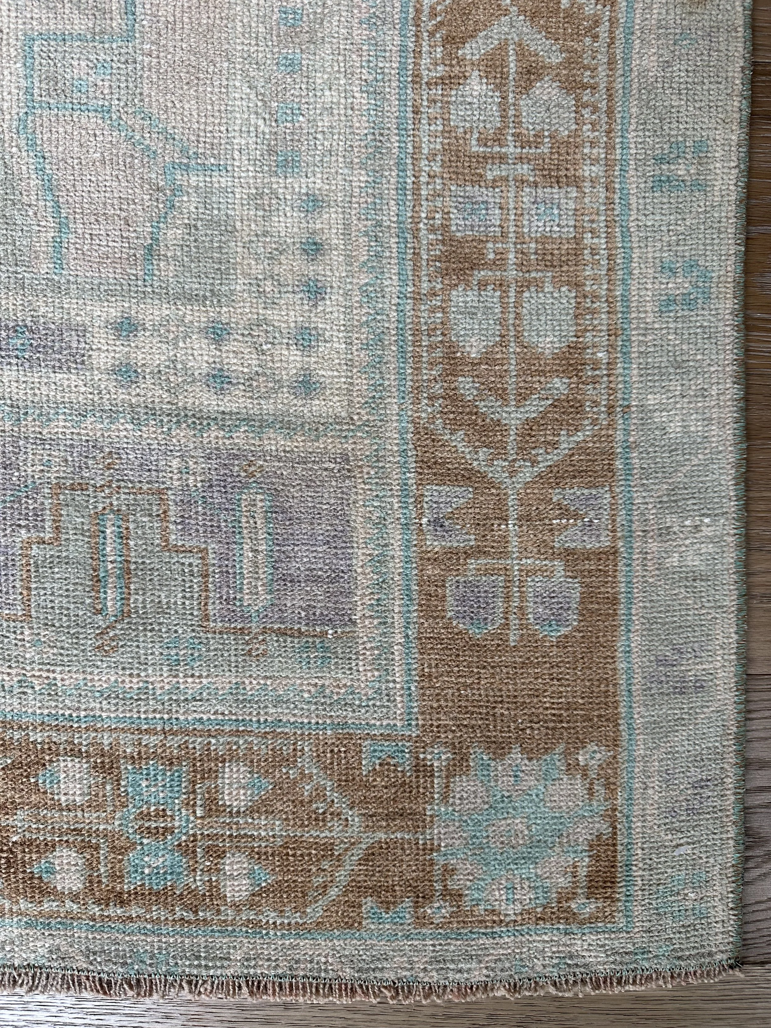 Lena (4’3x7’9”)