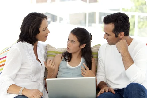 HOW CAN WE CONTROL TECHNOLOGY IN OUR LIVES?