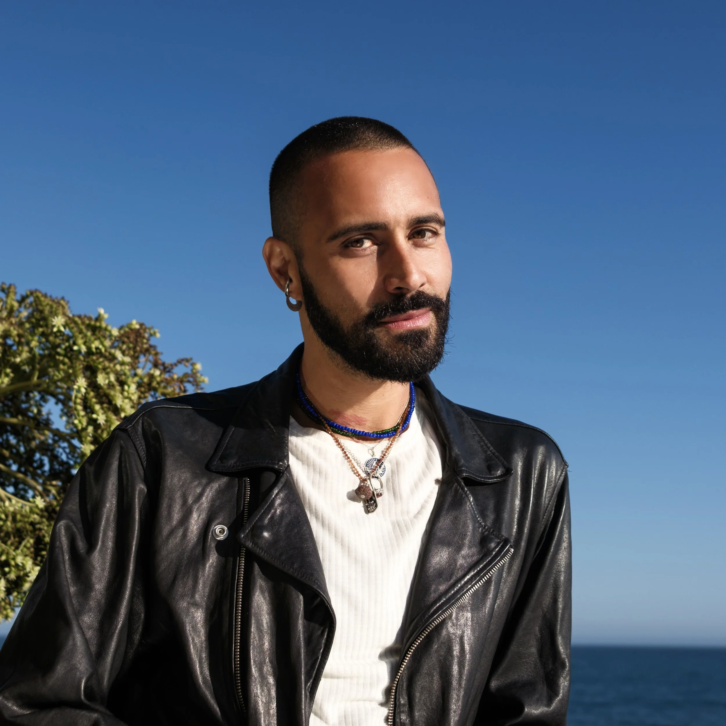 Living Fully, Dying Gracefully: Sah D’Simone’s Insight on Mortality and Connection