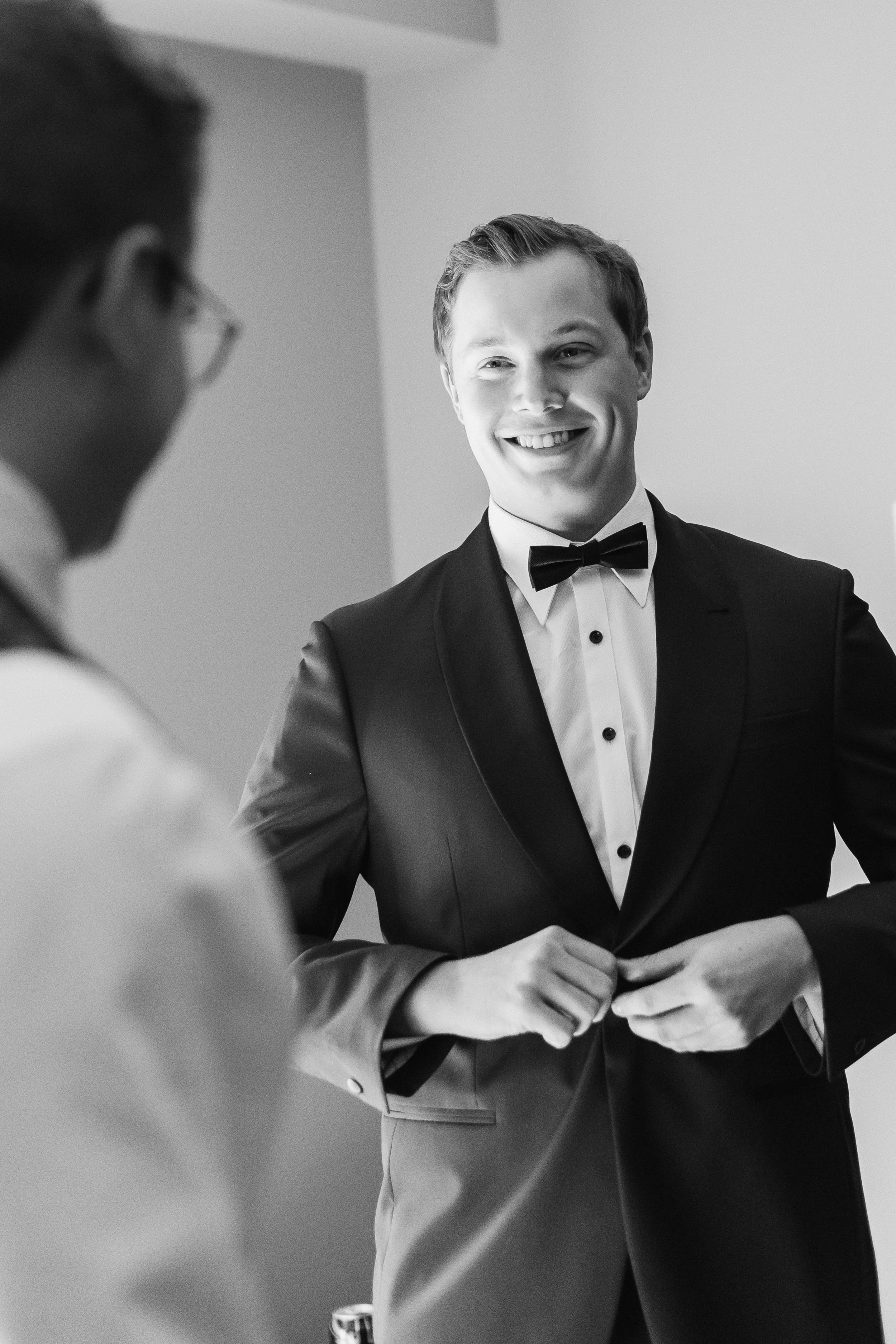 Guys_getting_ready_tuxedo.JPG