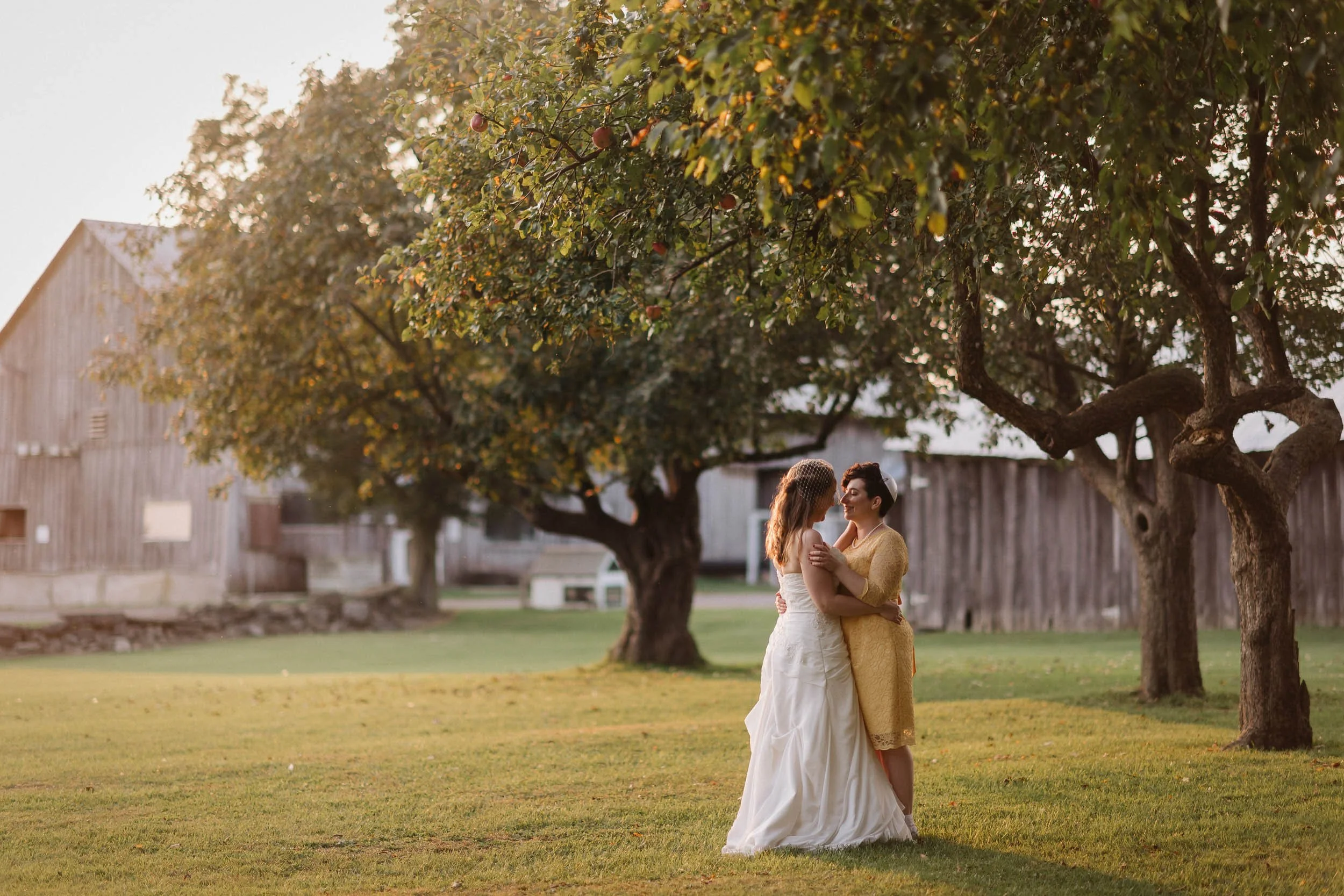 LGBTQ_Wedding_Photography_Stanleys_Maple_Lane_Sunset.JPG