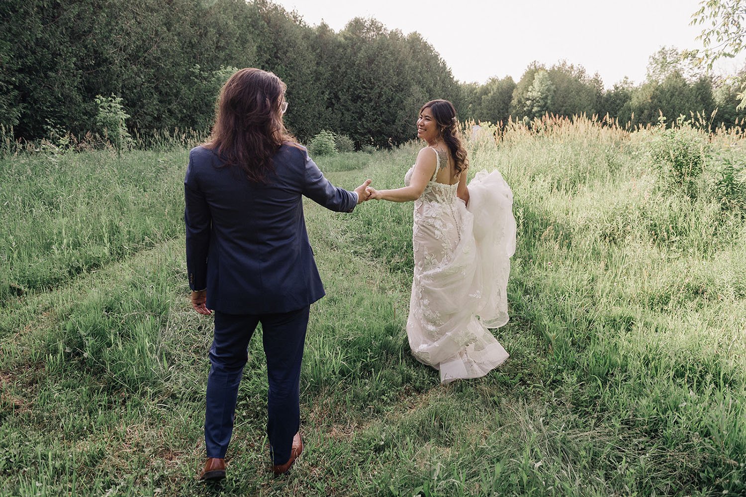 Backyard summer wedding in Stittsville