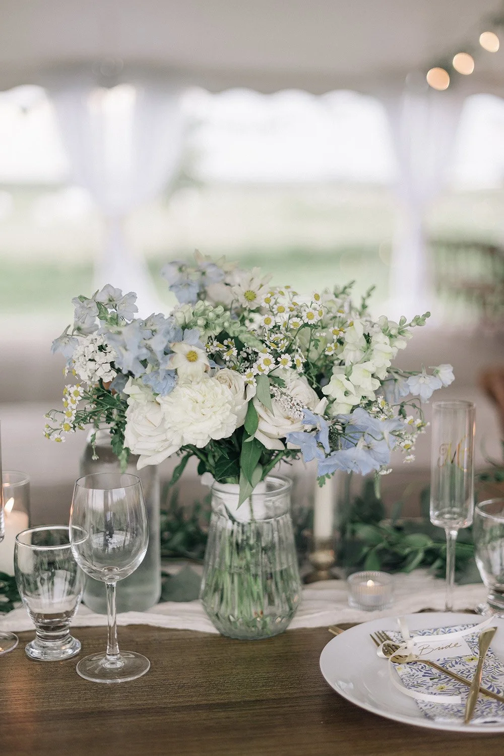 Ottawa Vineyard Wedding Florals on the head table