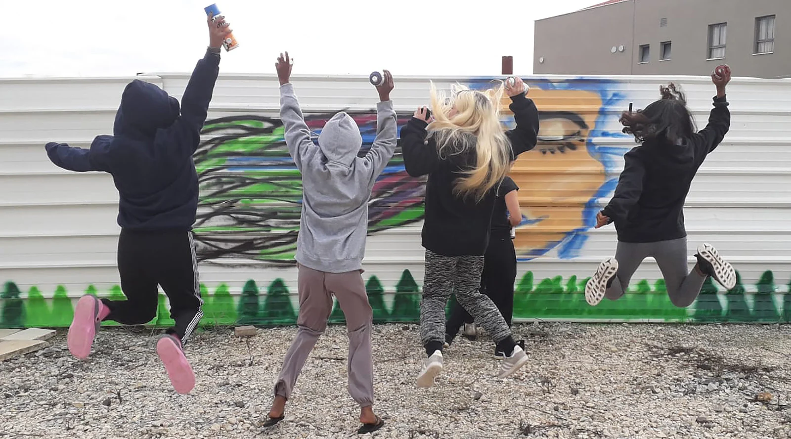 Beit Ruth girls making wall art
