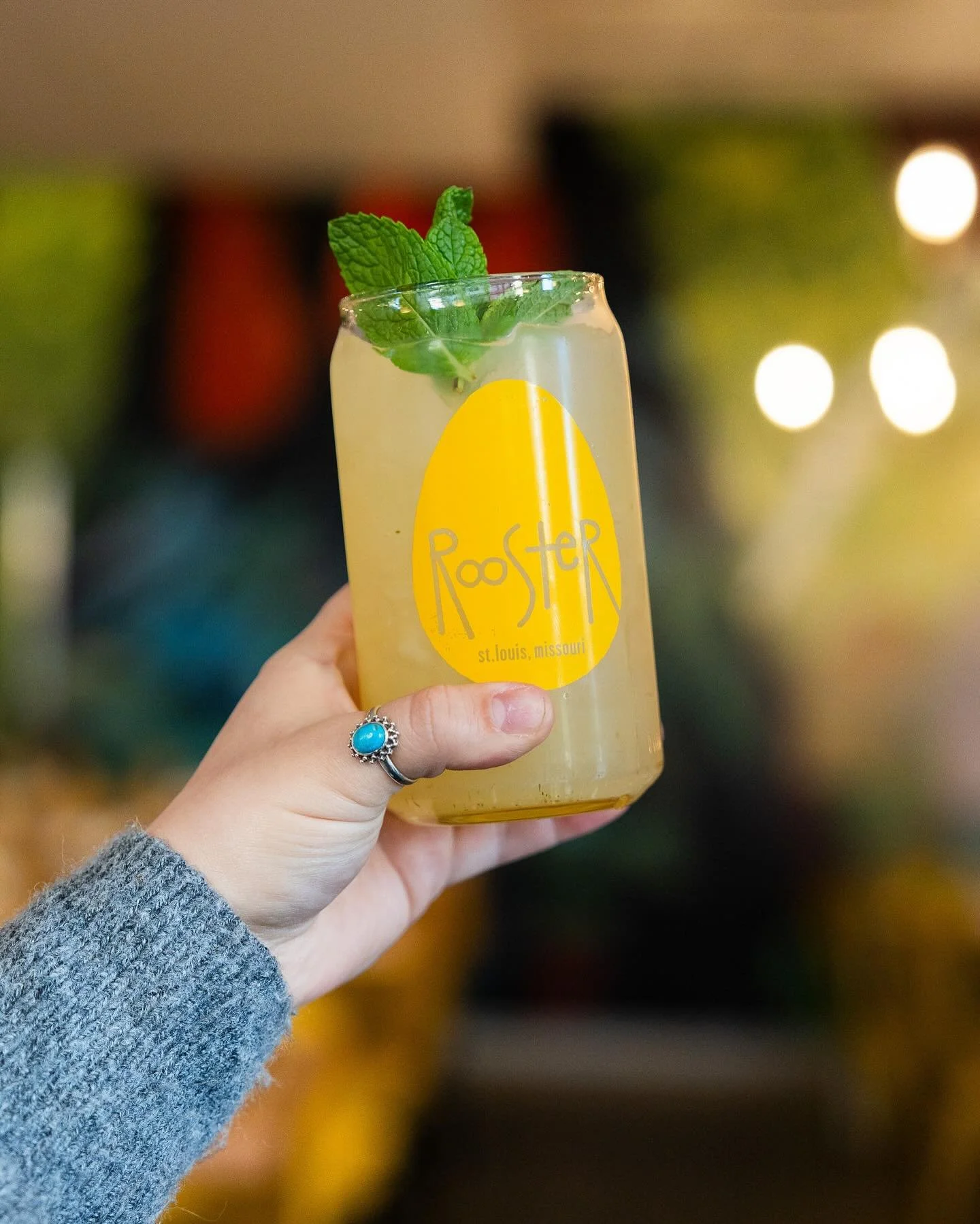 Our fresh mint lemonade just hits a little different when it&rsquo;s sunny!☀️🍋 
Pro tip, pair it with our lemon crepe - lemon curd, berry compote, cream cheese, &amp; streusel! 
Both locations, @washington_avenue &amp; @southgrandstl are open until 