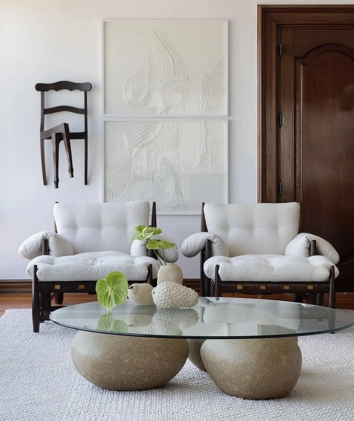 AA903AFB-C911-4FD6-B6EC-8004401FEE98