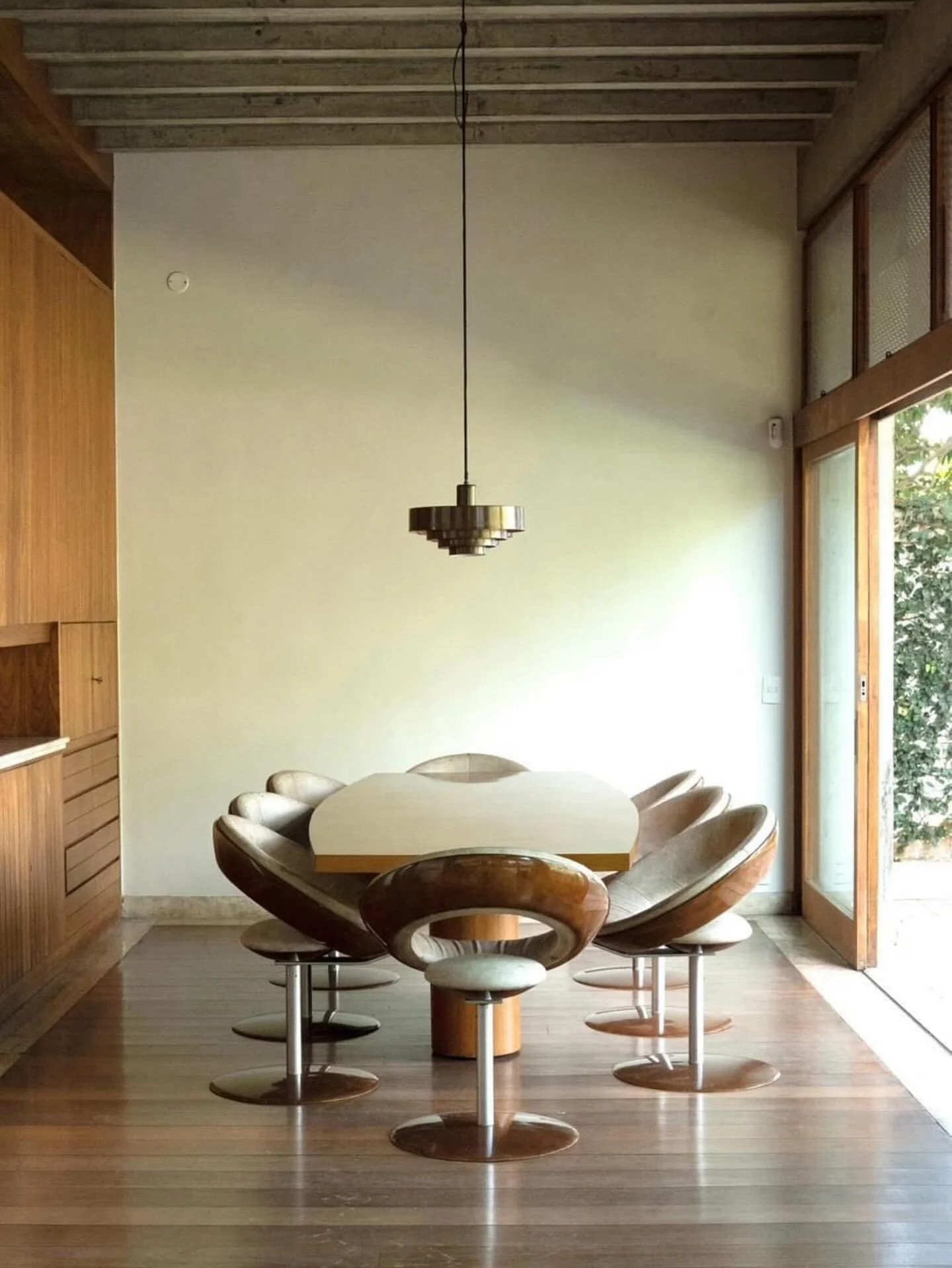 Last week, @chezgeorgesrio hosted the exhibition &ldquo;Design Carioca entre Tempos&rdquo; during Art Rio 2025 @artrio_art &mdash; a celebration of Carioca design and its dialogue between heritage and the present.
I had the great pleasure of particip
