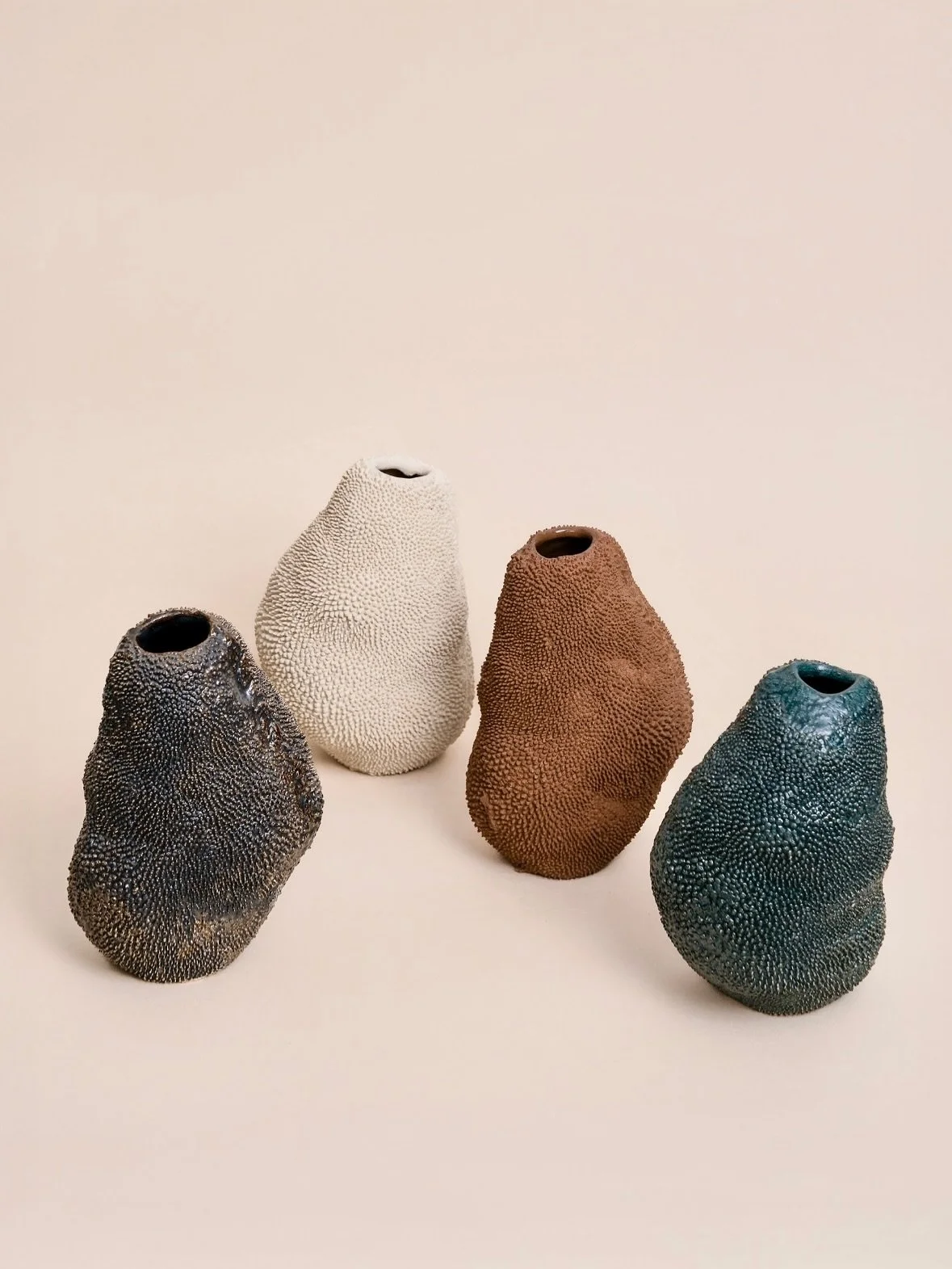 NEW IN: the jaca vase no.15

Discover the new collection at hannaenglundceramics.com