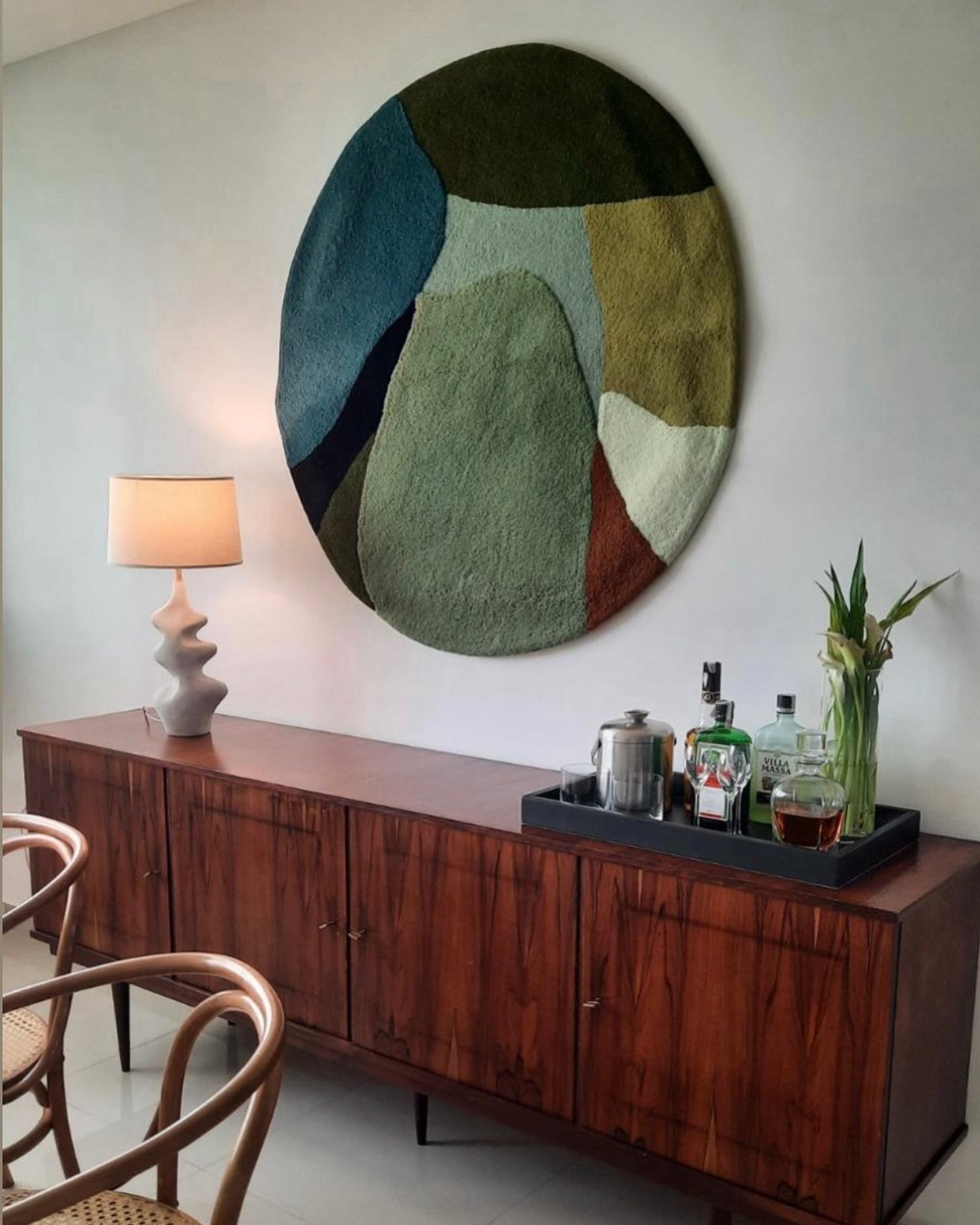 This Brancusi lamp just found its perfect place 🧚🏼 photo by @deividborges__