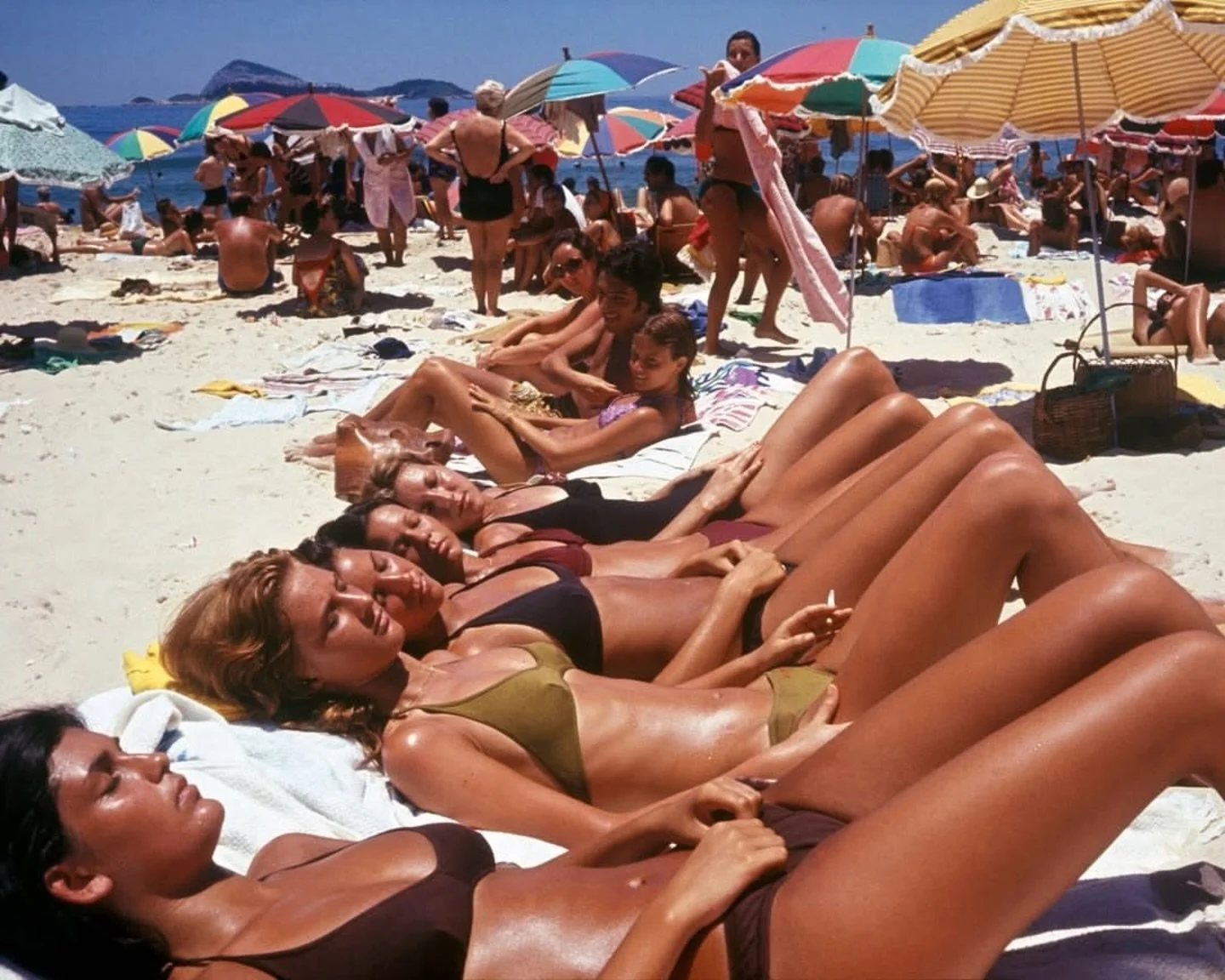 An ode to Rio &mdash; vintage moments via @voguefrance