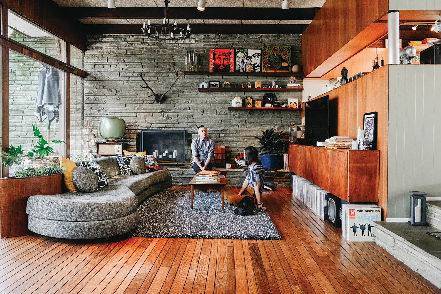 When house hunting, Chris Barker and Jane Hallinan were seeking character over location, and what they found was a Mid-Century retreat with preserved character and a plot of land worth protecting.