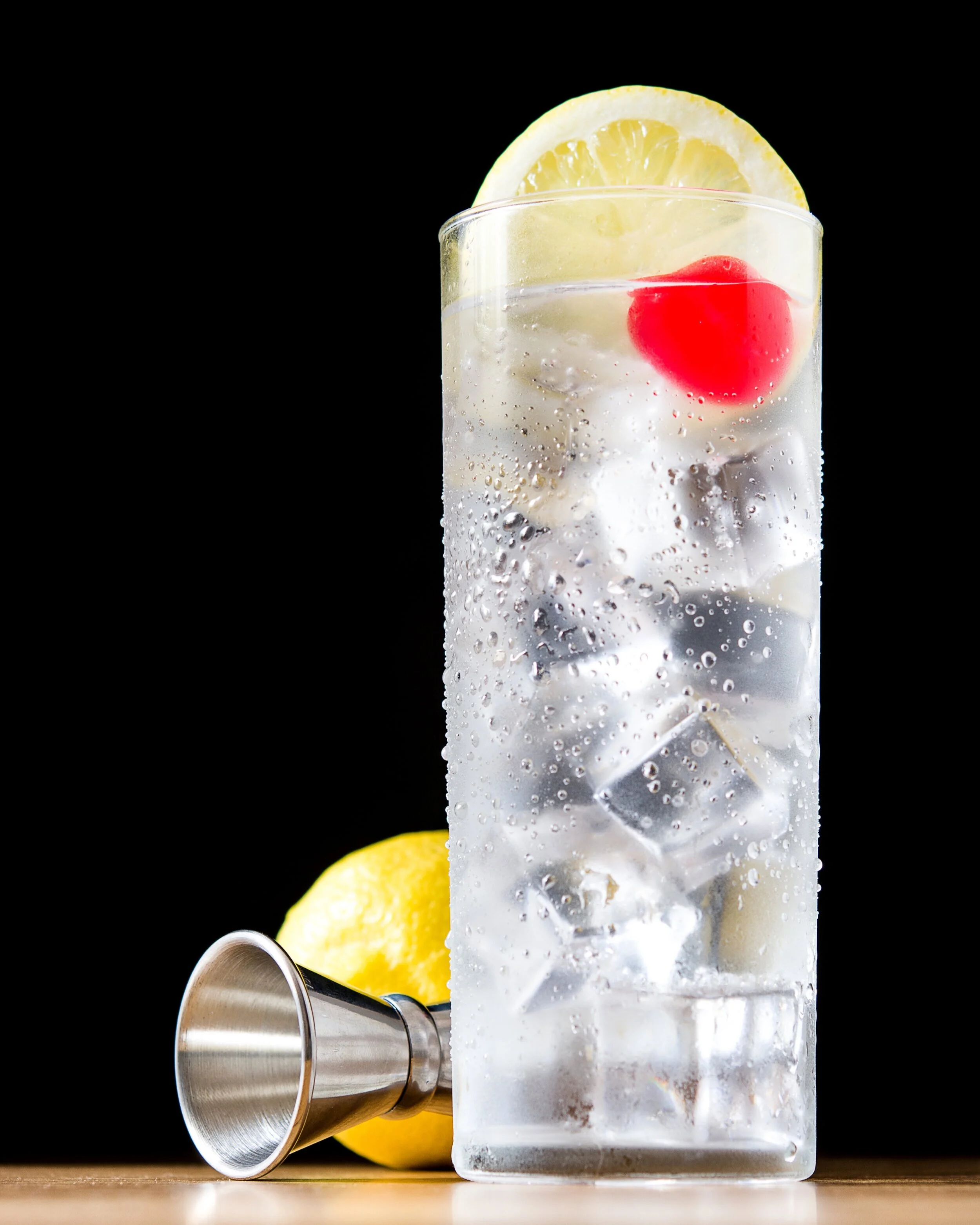 The Five O'Clock: Mr. Tom Collins 