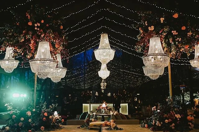 #umdiadesonho #weddingday #parquedapenha #weddingphotography #bridal #weddinginspiration #weddingphotographer #groom #underthefloralspell #weddings #bridetobe #instawedding #casamento #weddingideas #weddingplanner #engagement #marriage #pursuepretty 