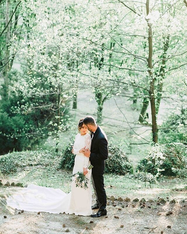 R+T real wedding | link on bio
#bride #weddingdress #bridetobe #style #weddingideas #weddinginspo #instawedding #bridal #weddingseason #engagement #weddingdecor #decor #weddinglove #damat #ideasboda #inspiracionbodas #bodas2019 #marriagegoals #stylin