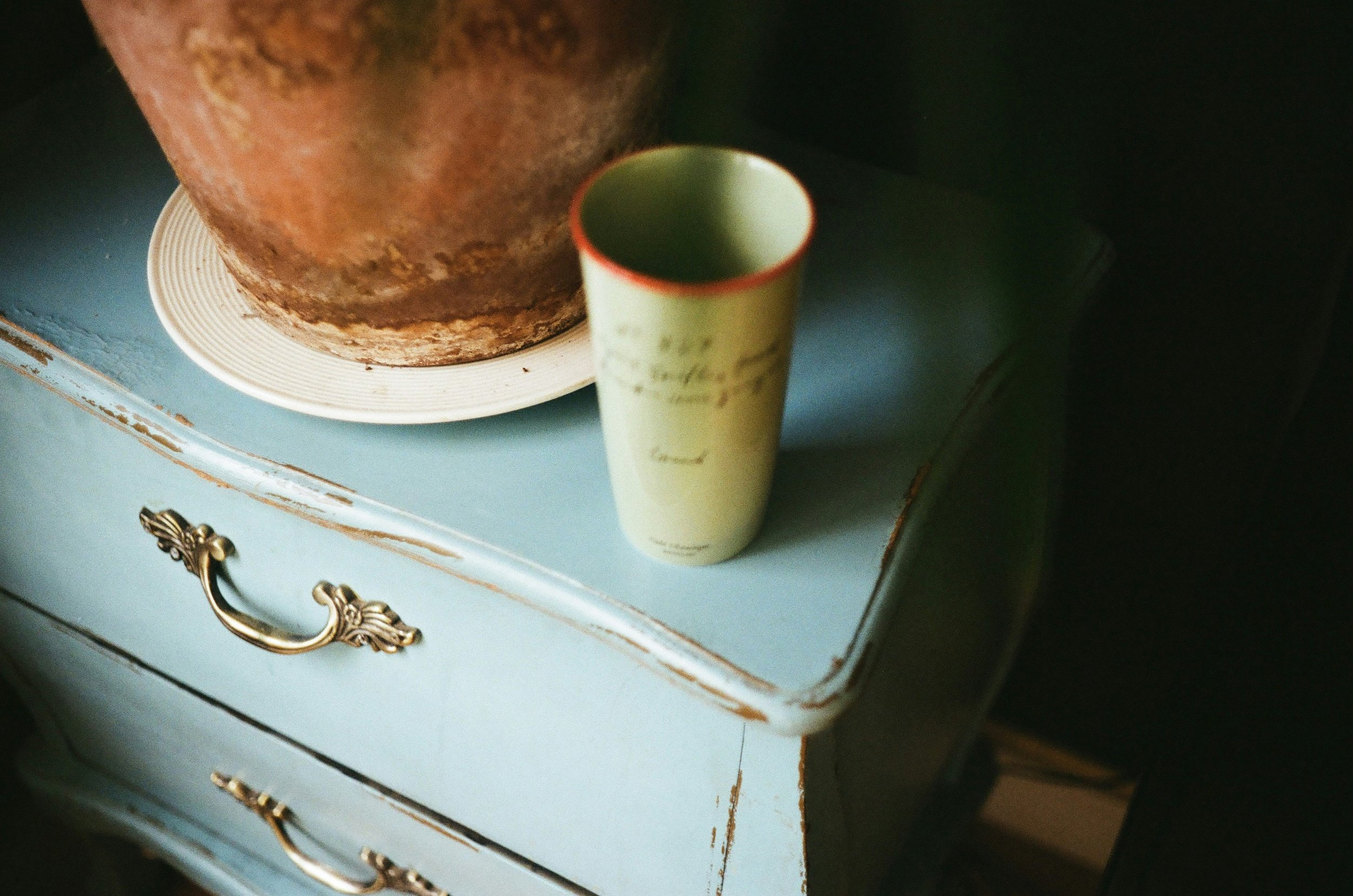 Small Analogue Rituals That Actually Stick