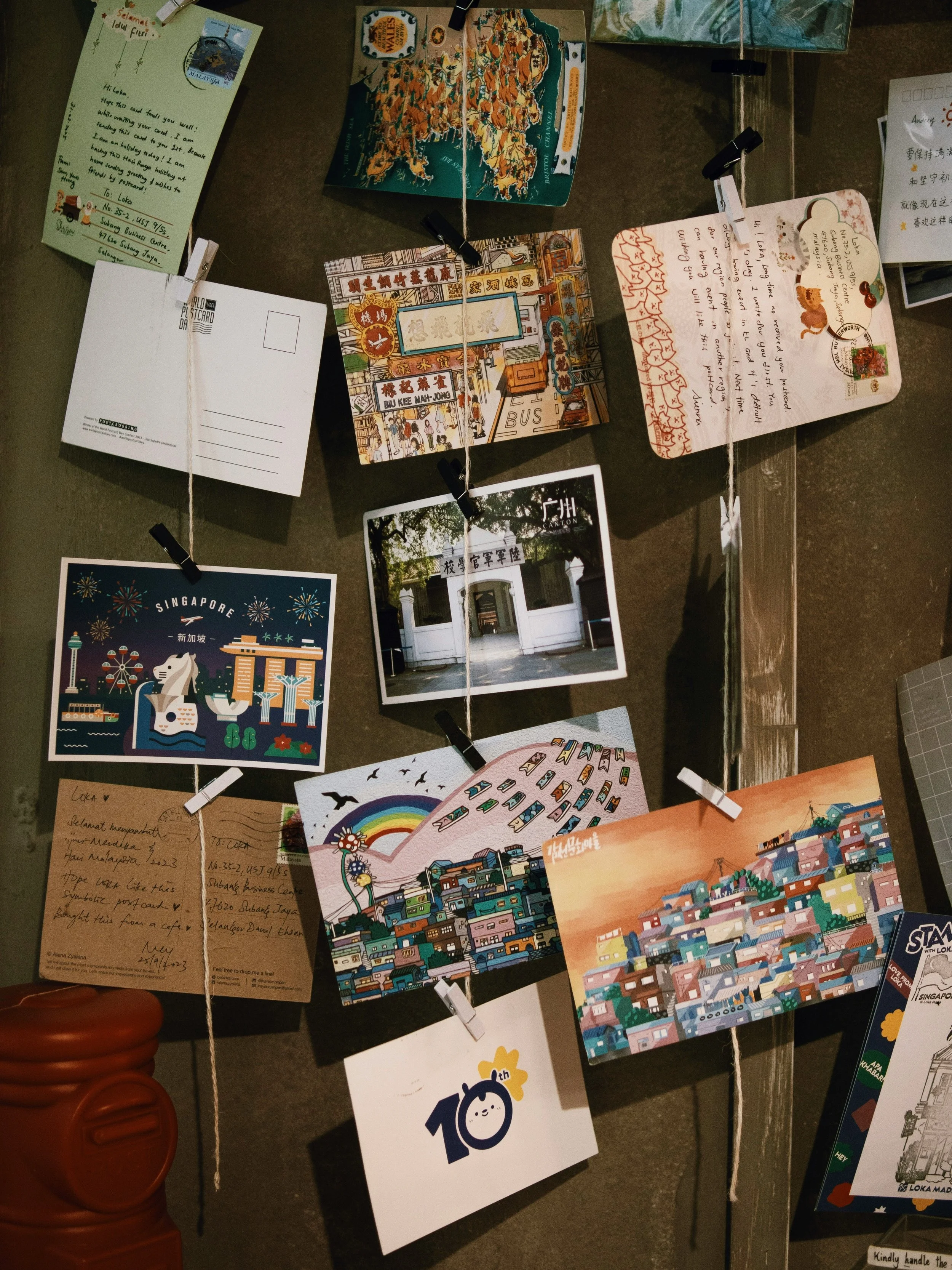 The Psychology of Souvenirs: Why We Bring Places Home