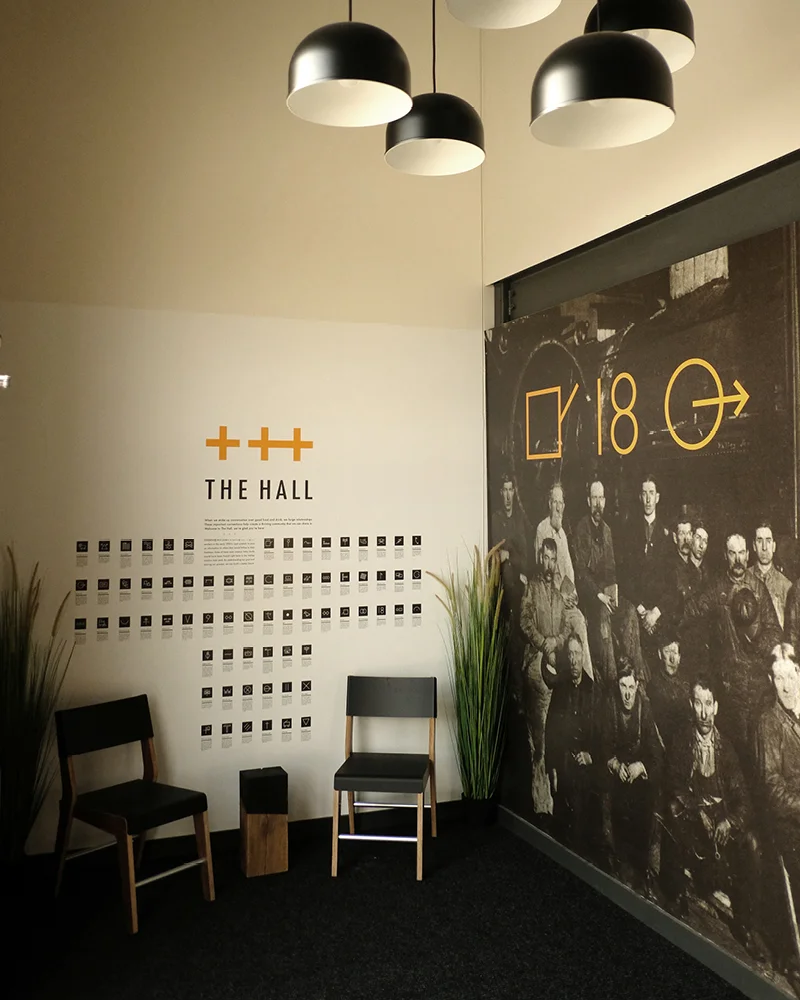 the-hall_002.jpg
