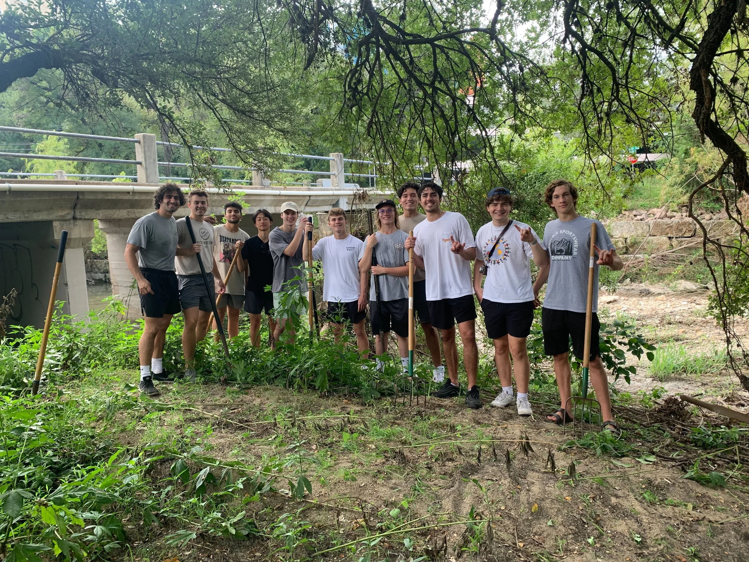 Volunteer — Pease Park Conservancy