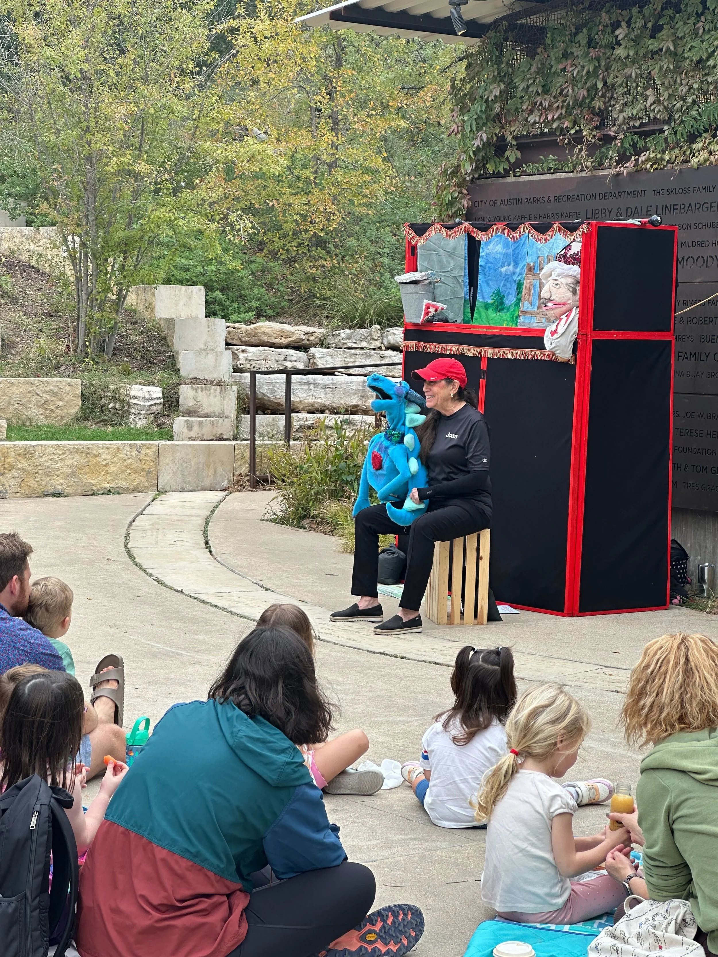 Small Wonders Puppet Theater Puppet Show A.jpg
