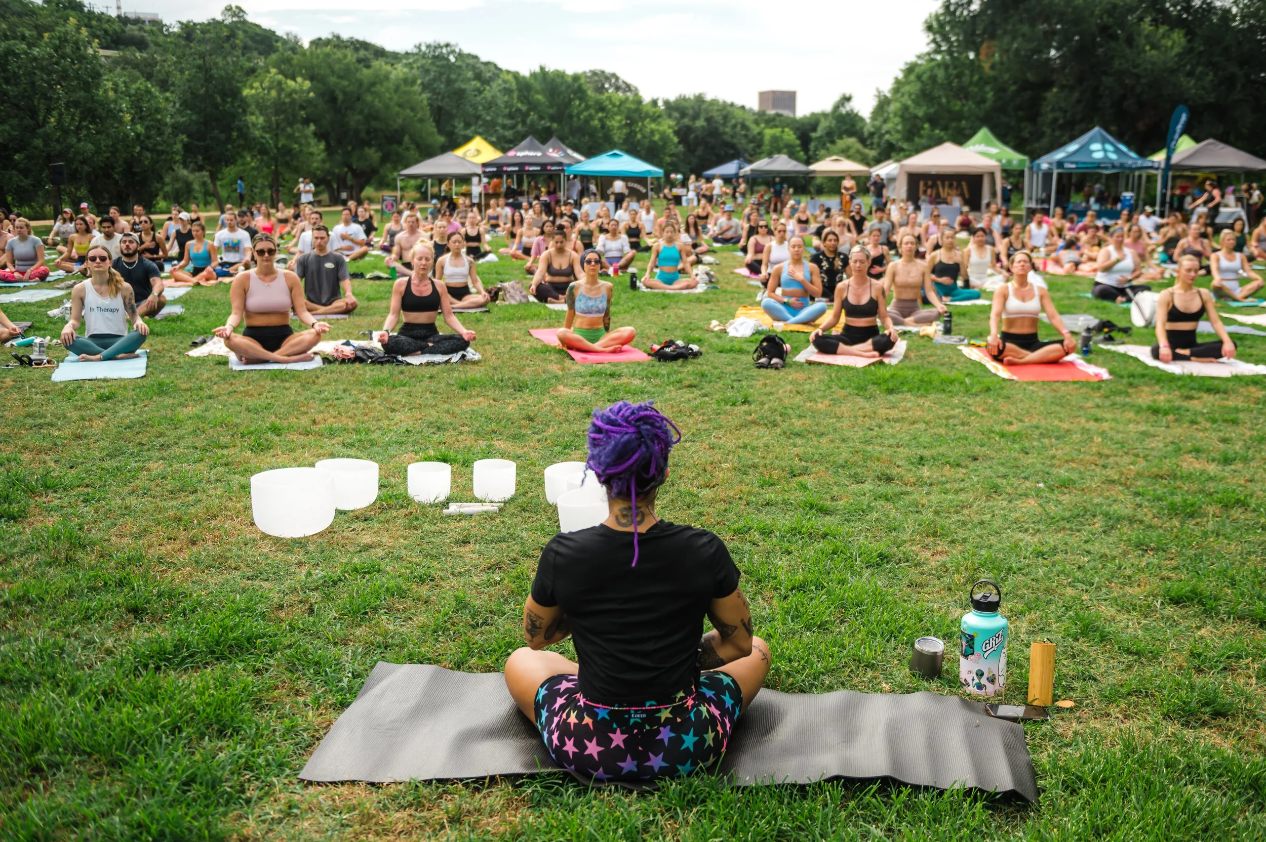 BLACK SWAN-© 2023 Kimberly Mufferi.jpg