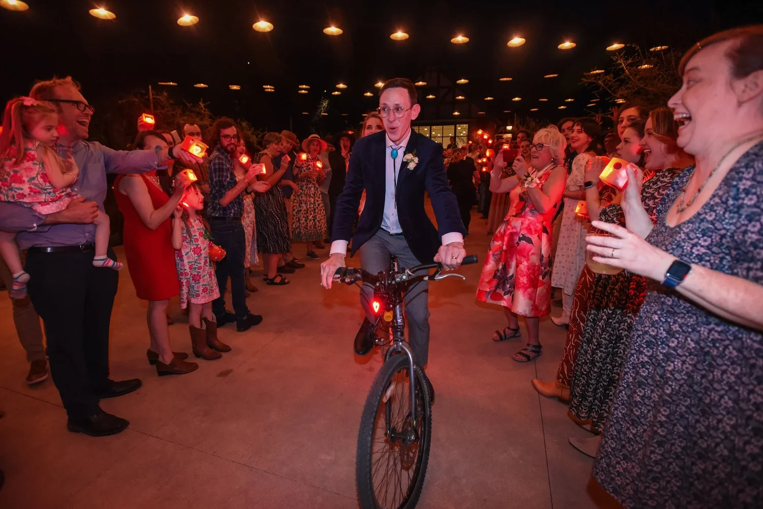 Peaseful Wedding - Bike.webp