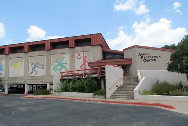 House_Park_Recreation_Center.jpg