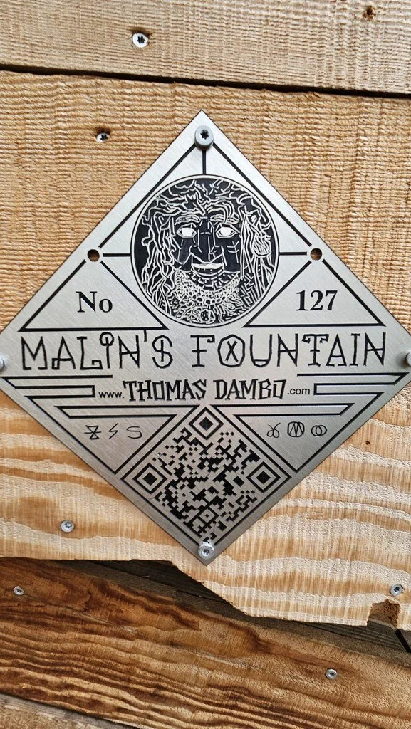 Robin_MetalPatchTrollPhoto