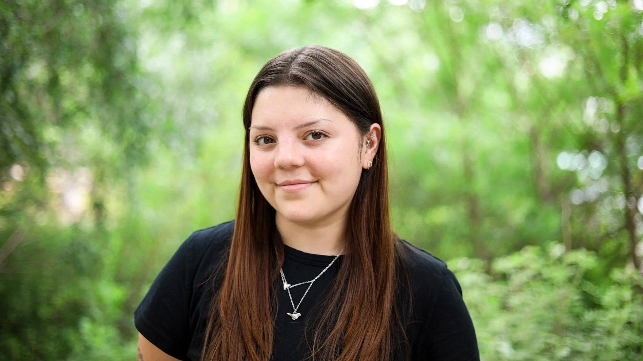 Izzie Zamora Development Coordinator  Izzie recently graduated from Southern Methodist University with a B.B.A in Management and a B.A. in Arts. She spent her time studying the arts by developing her practice in speculative sculpture. In her busines