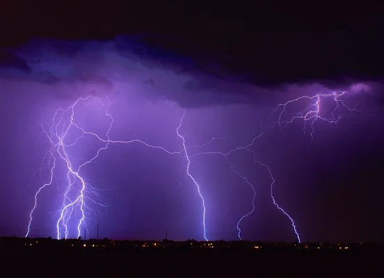 desert-lightning-Ronald.Carlson.small.PDP.jpg
