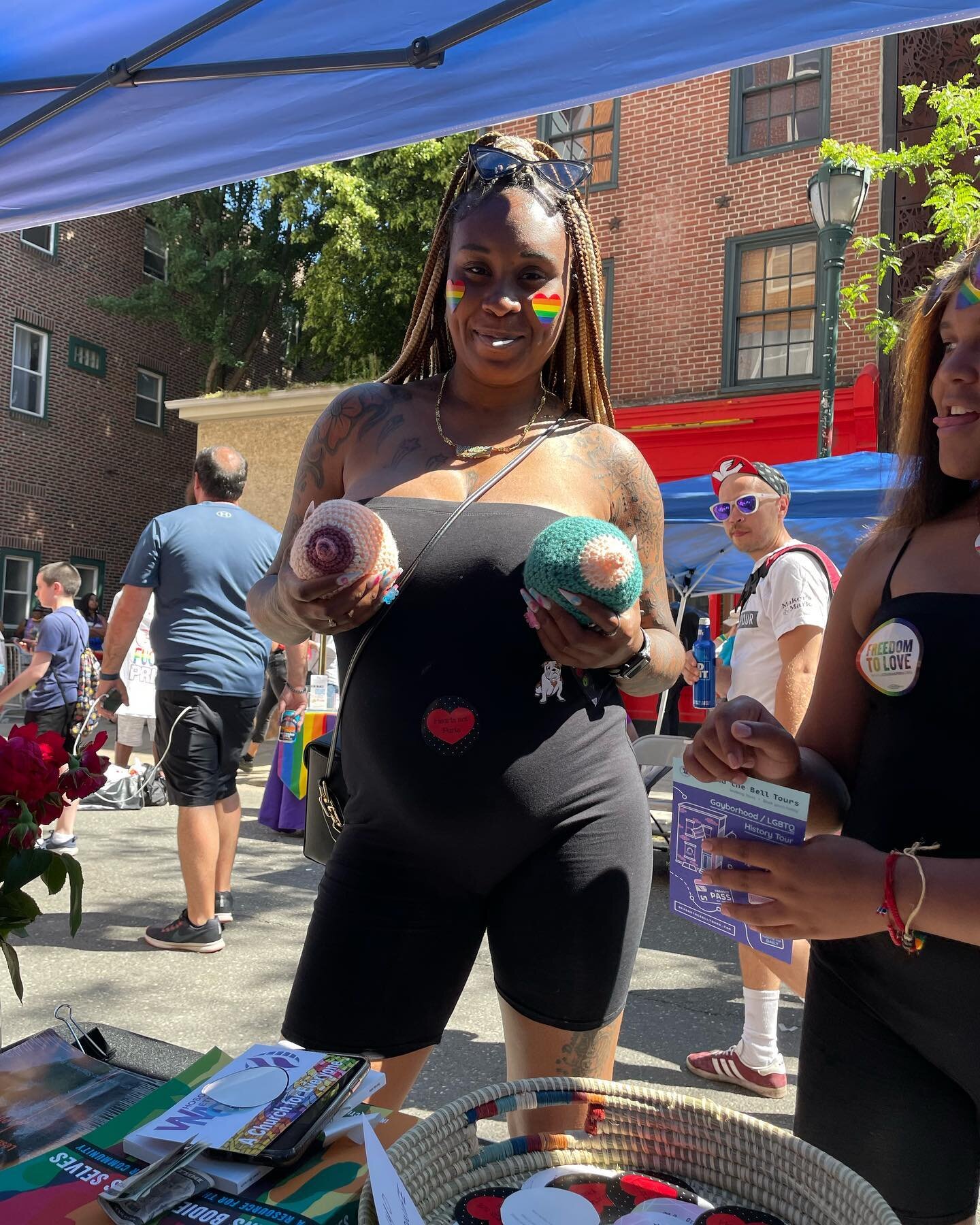 @steph.b.ibclc and I had the best time connecting with folks at #phillypride, talking about what midwives and IBCLCs do and our birth center project. So many past clients found their way over, and we mused about the nature of the midwifery relationsh