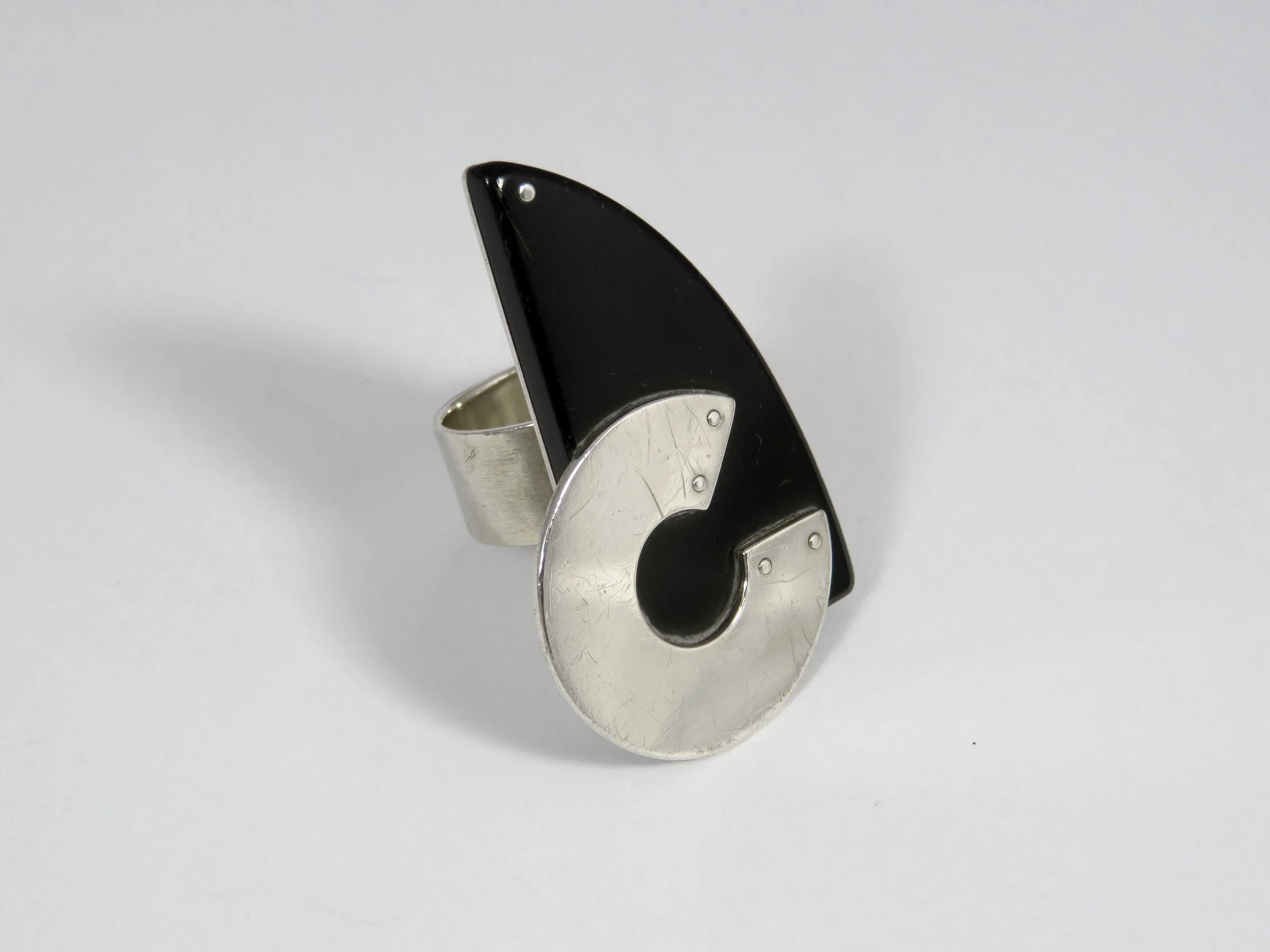 Sandra Canonica Silver Ring